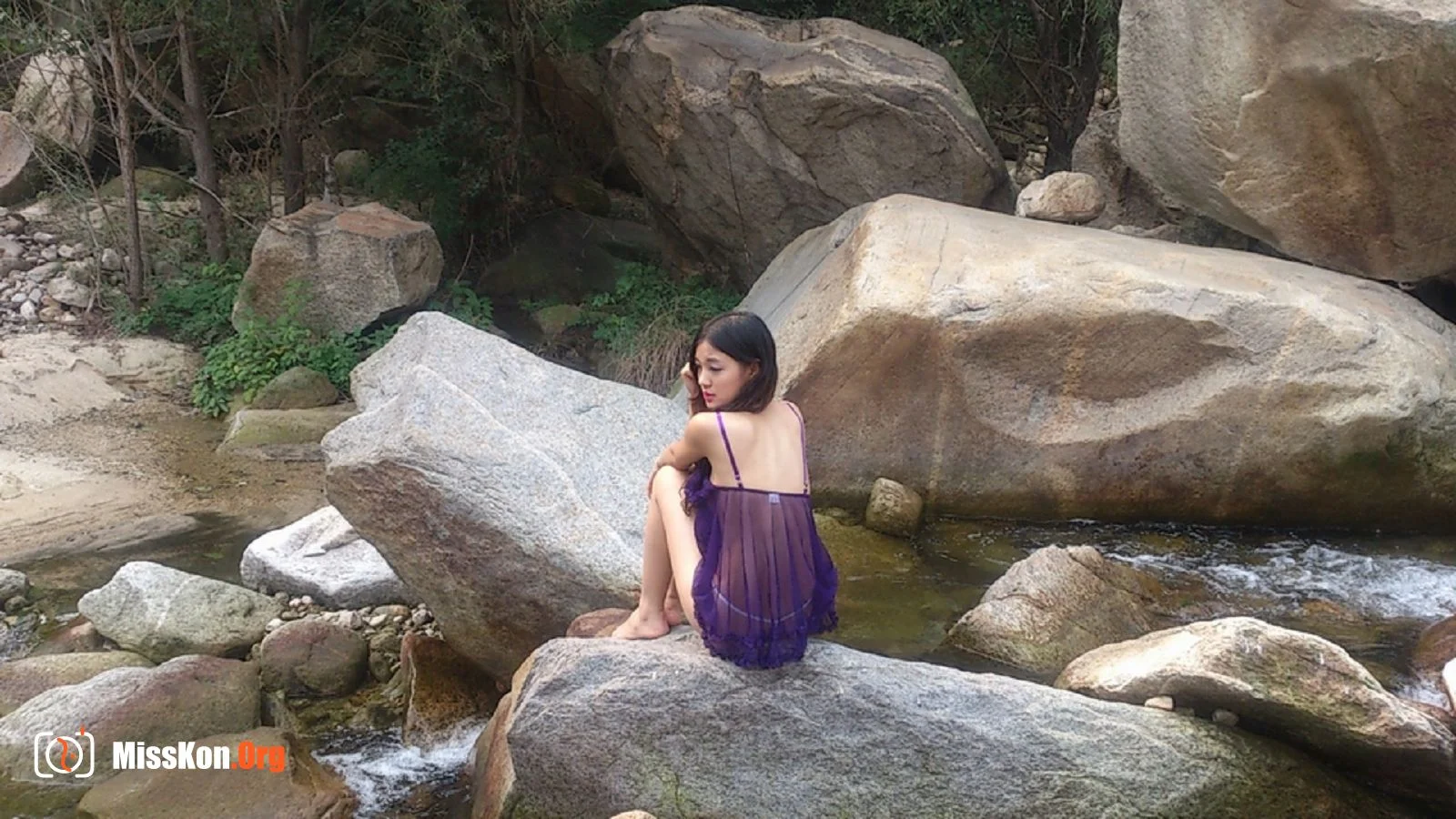 Nude photo set of Chinese model: Lin Ziyan (2013-10-06) - Photo 11