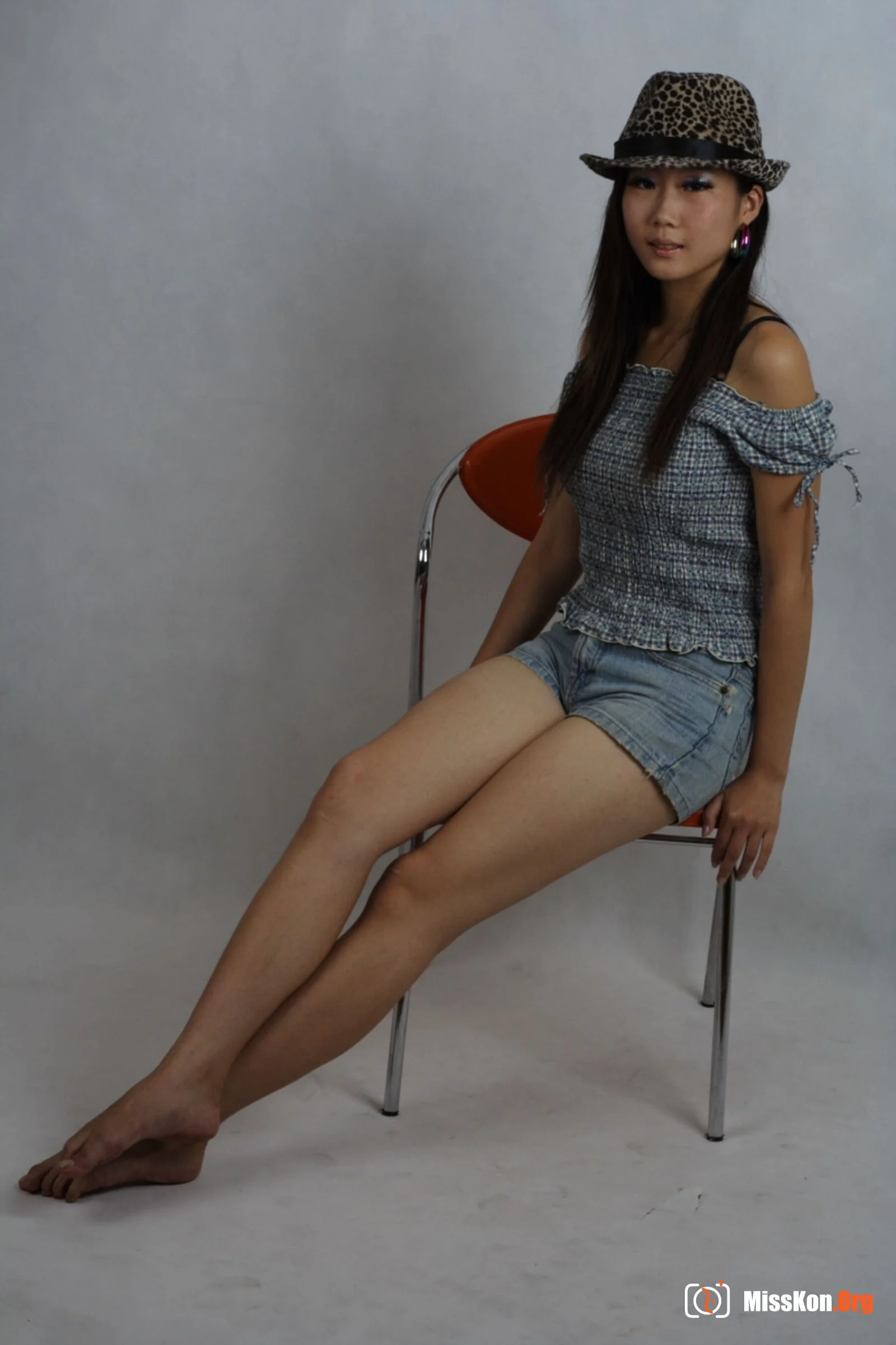 Nude photo set of Chinese model: Linda (2009-06-26) - Photo 2