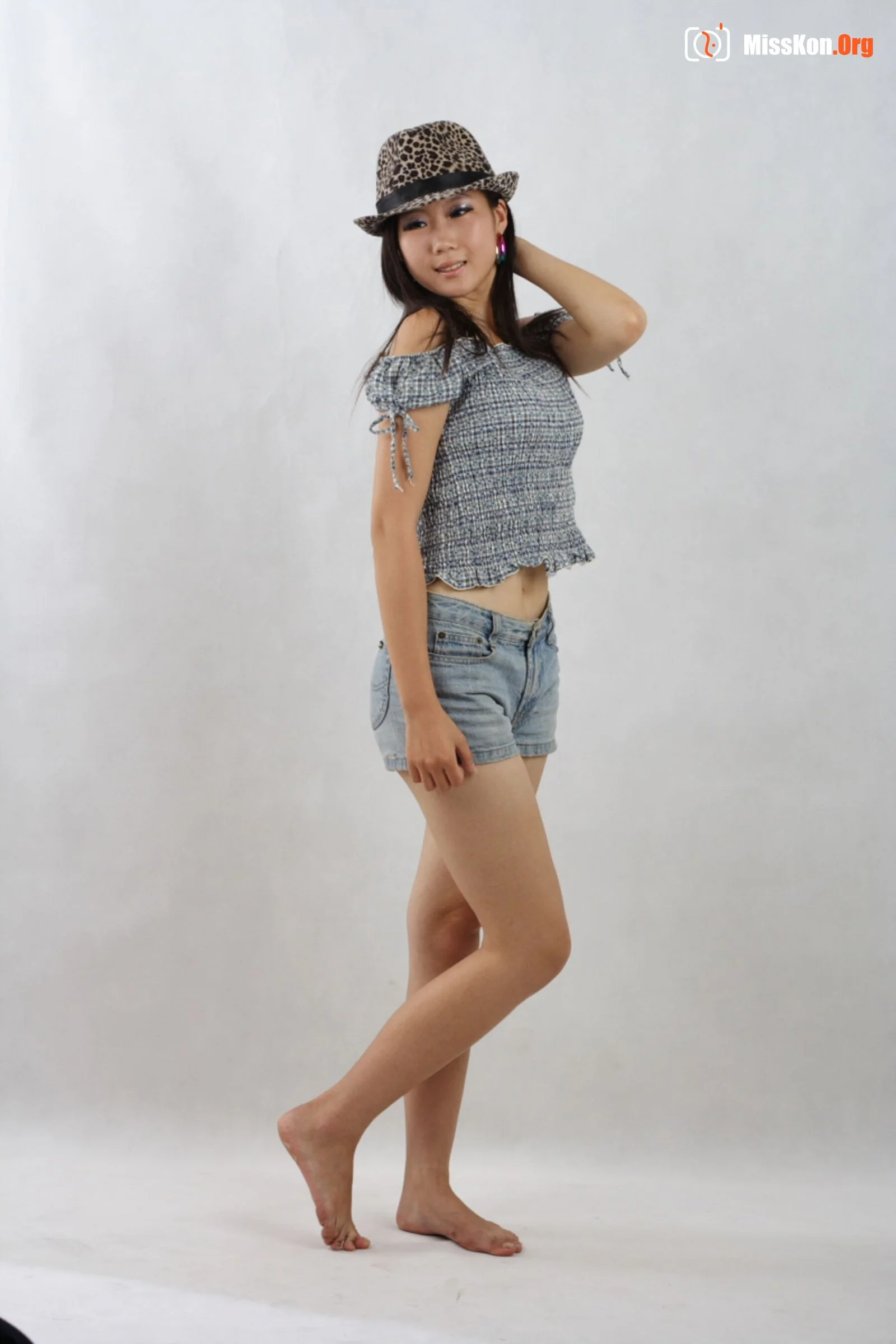 Nude photo set of Chinese model: Linda (2009-06-26) - Photo 4