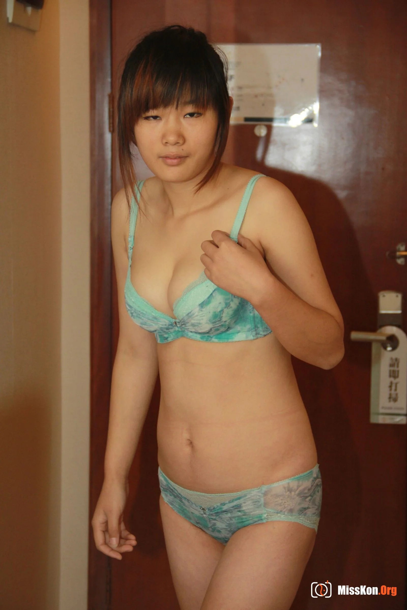 Nude photo set of Chinese model: Linlin (2013-03-25) - Photo 4