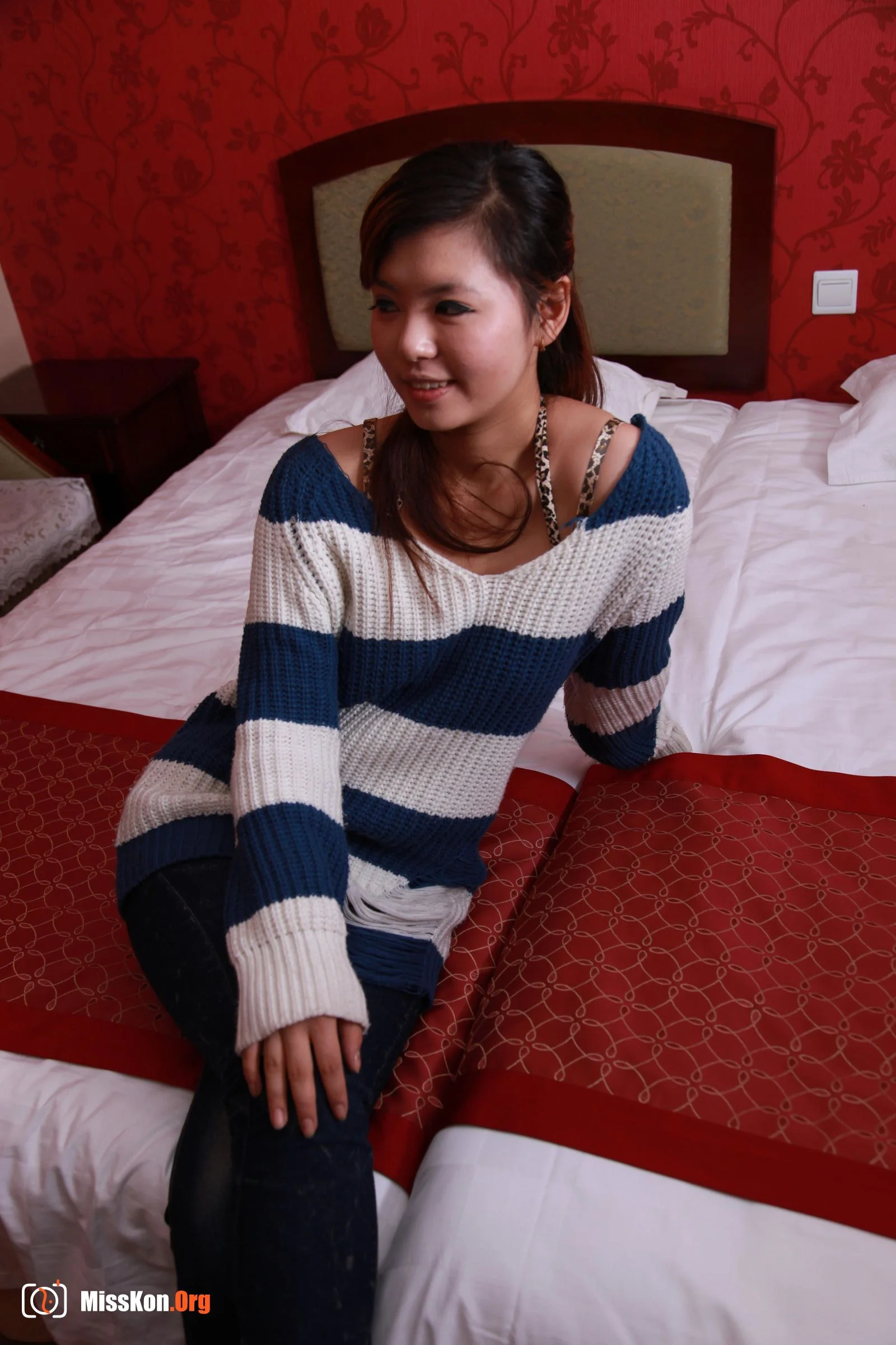 Nude photo set of Chinese model: Little (2011-11-12) - Photo 8