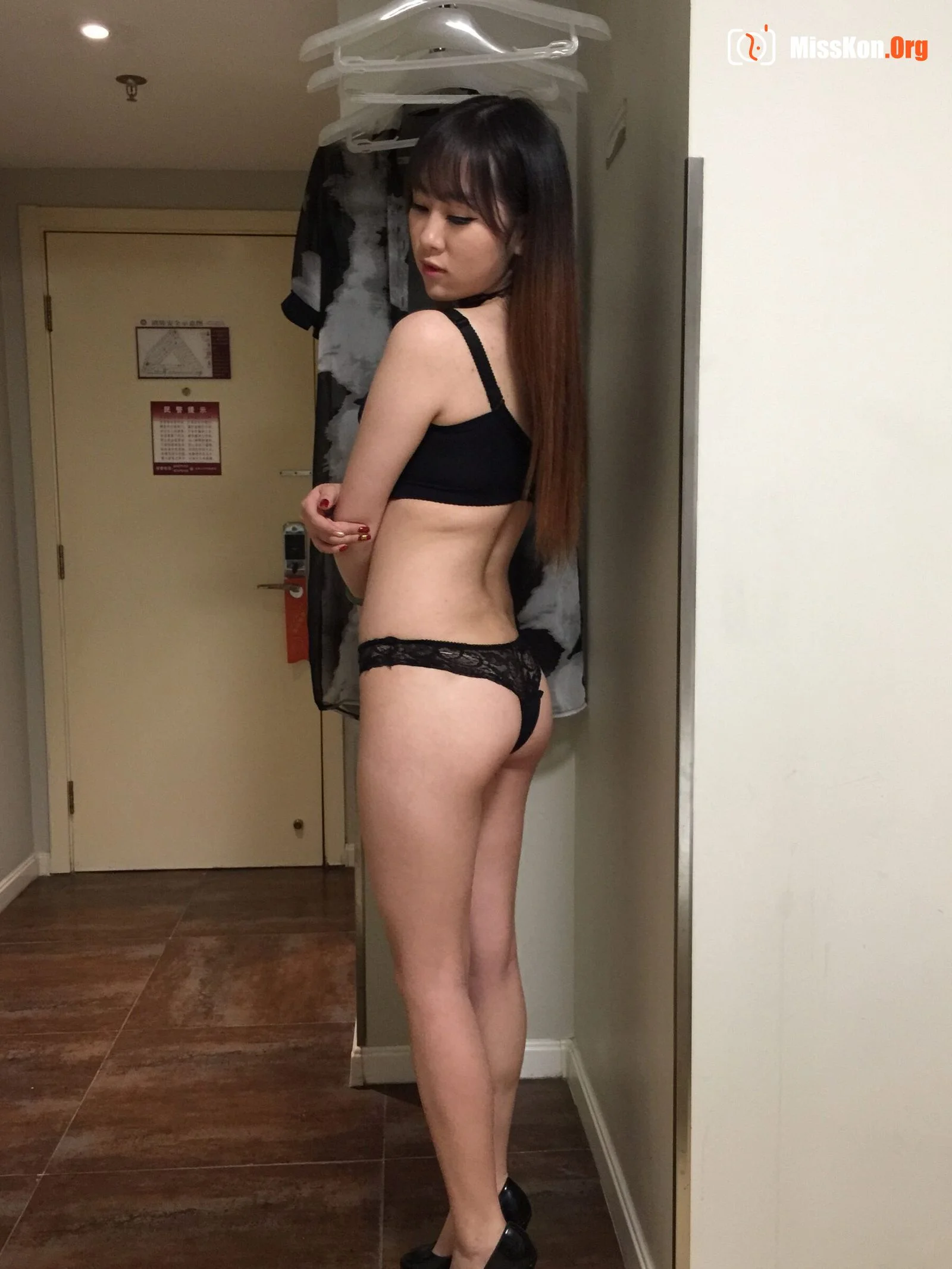 Nude photo set of Chinese model: Little demon (2015-06-10) - Photo 12