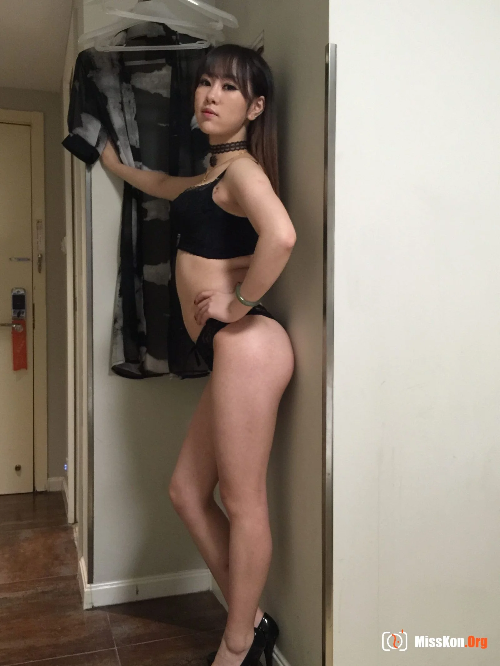 Nude photo set of Chinese model: Little demon (2015-06-10) - Photo 20