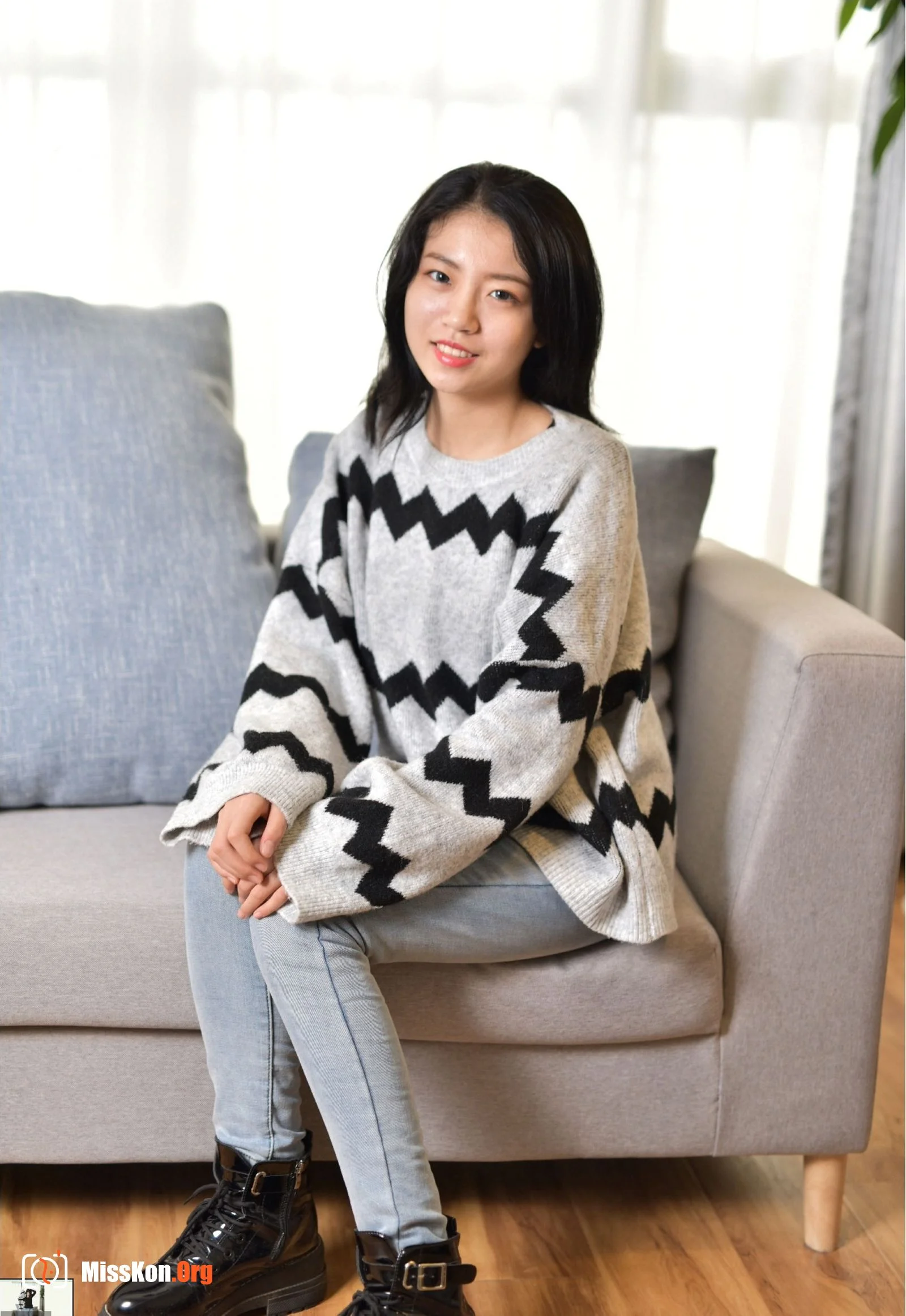 Nude photo set of Chinese model: Little Mimi (Yuzhen) (2018-12-01) - Photo 6