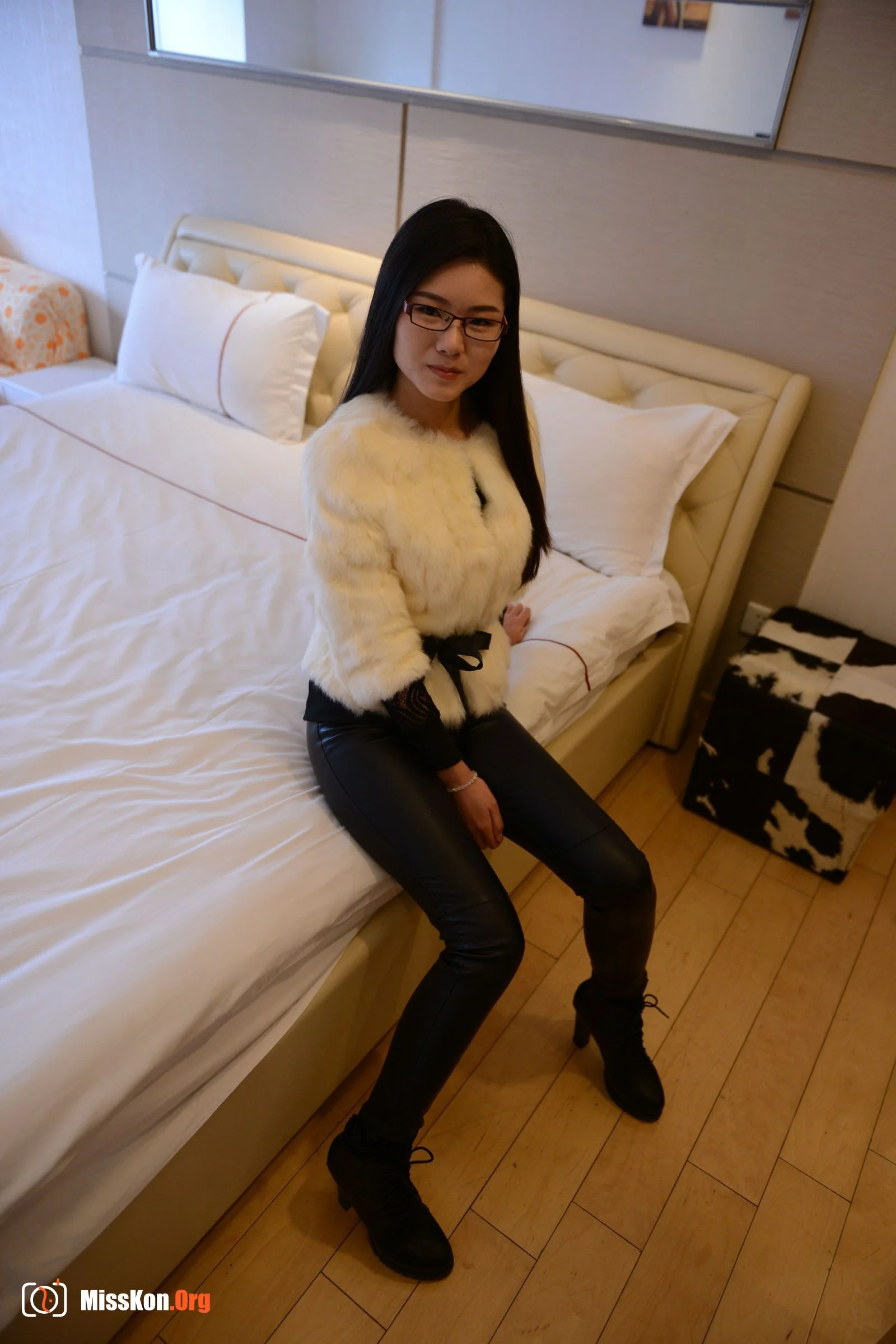Nude photo set of Chinese model: Liu Yang (2013-12-18) - Photo 3