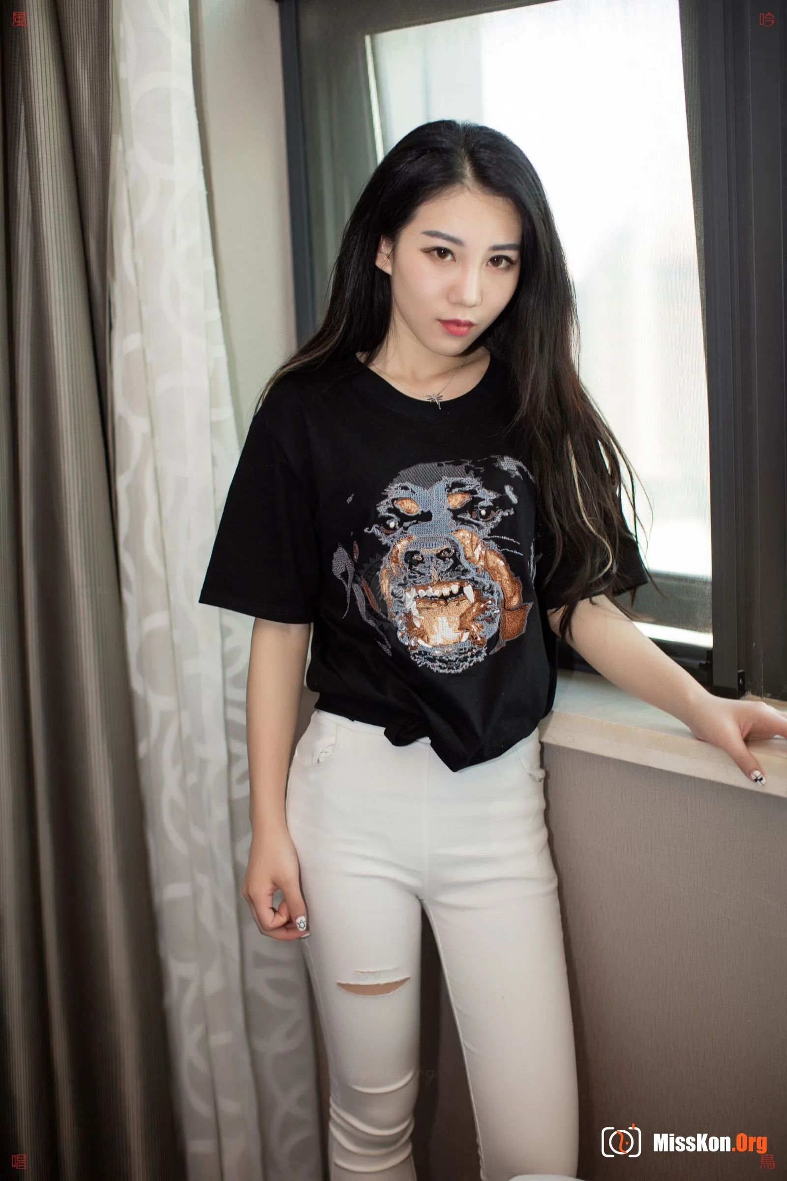 Nude photo set of Chinese model: Long Xin (2016-05-12) - Photo 6