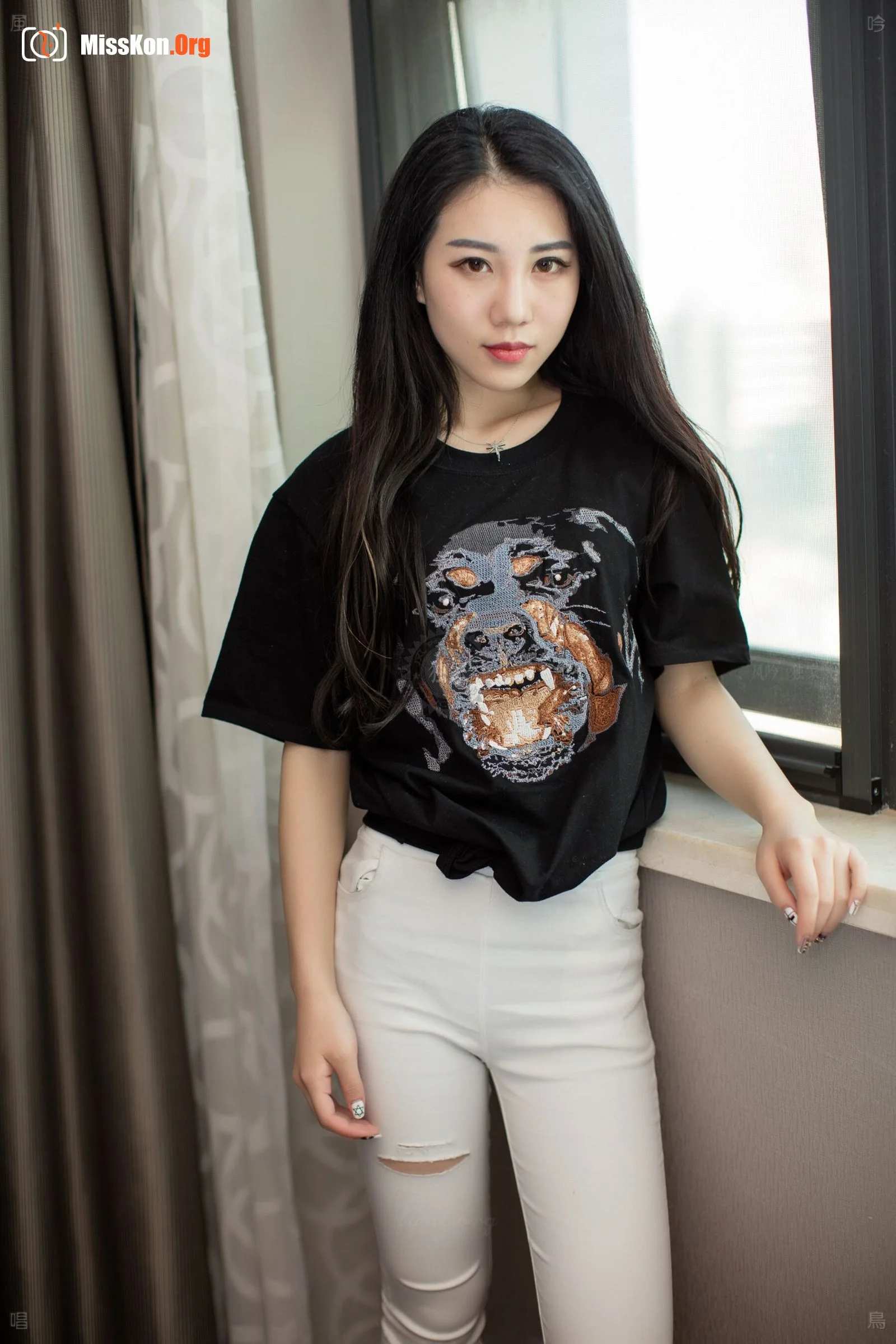 Nude photo set of Chinese model: Long Xin (2016-05-12) - Photo 7