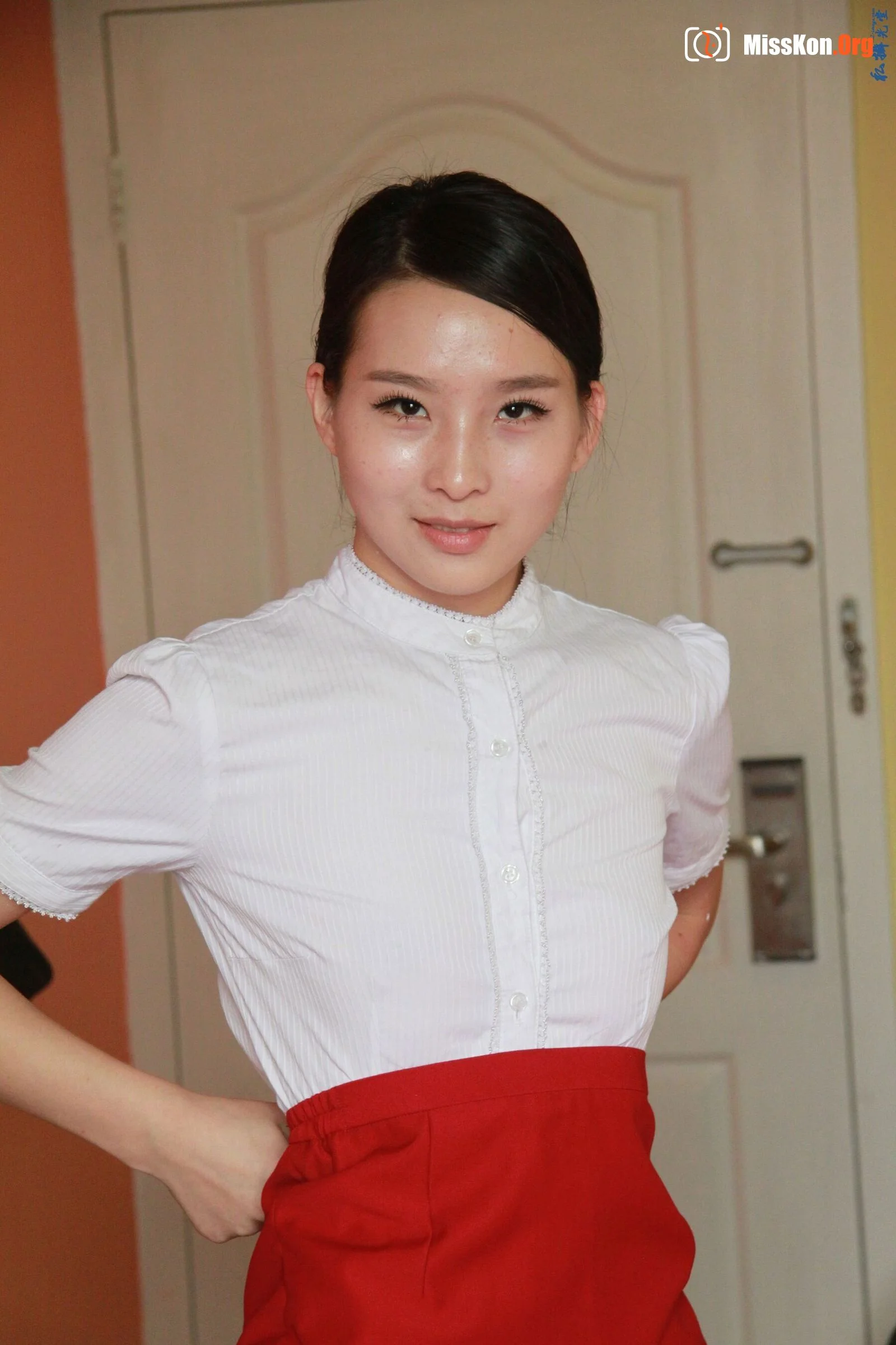Nude photo set of Chinese model: Long Yuanyuan (2013-10-09) - Photo 5