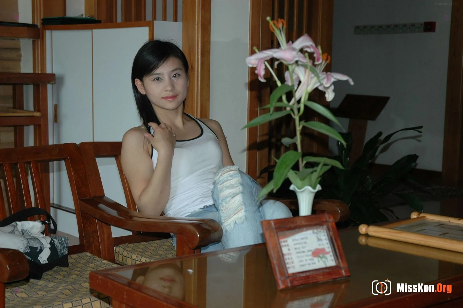 Nude photo set of Chinese model: Lu Ping - Photo 2