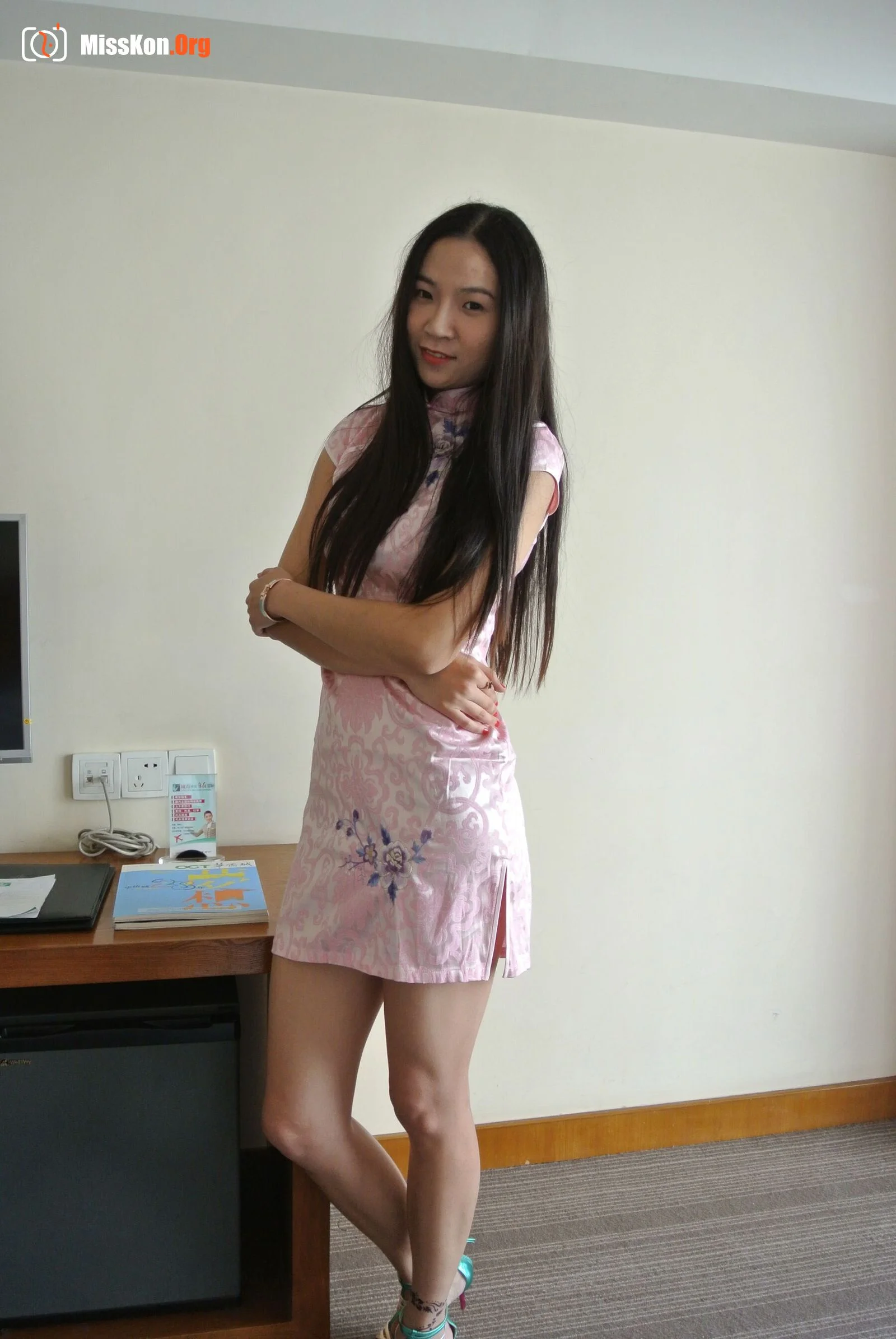 Nude photo set of Chinese model: Lulu & bestie double (2013-11-21) - Photo 20