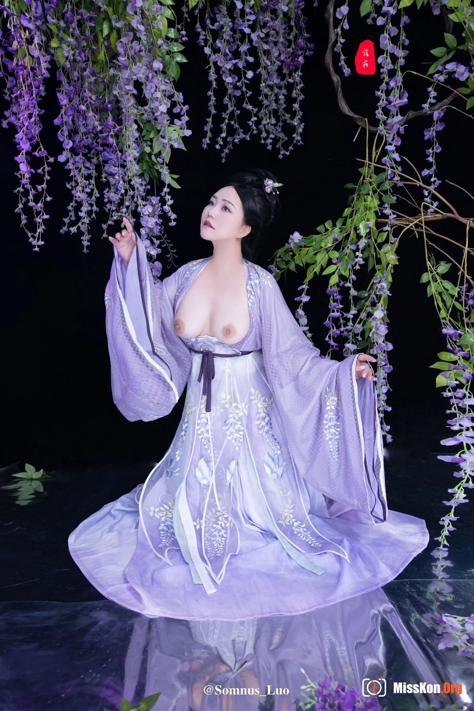 Nude photo set of Chinese model: Luosu - Photo 9