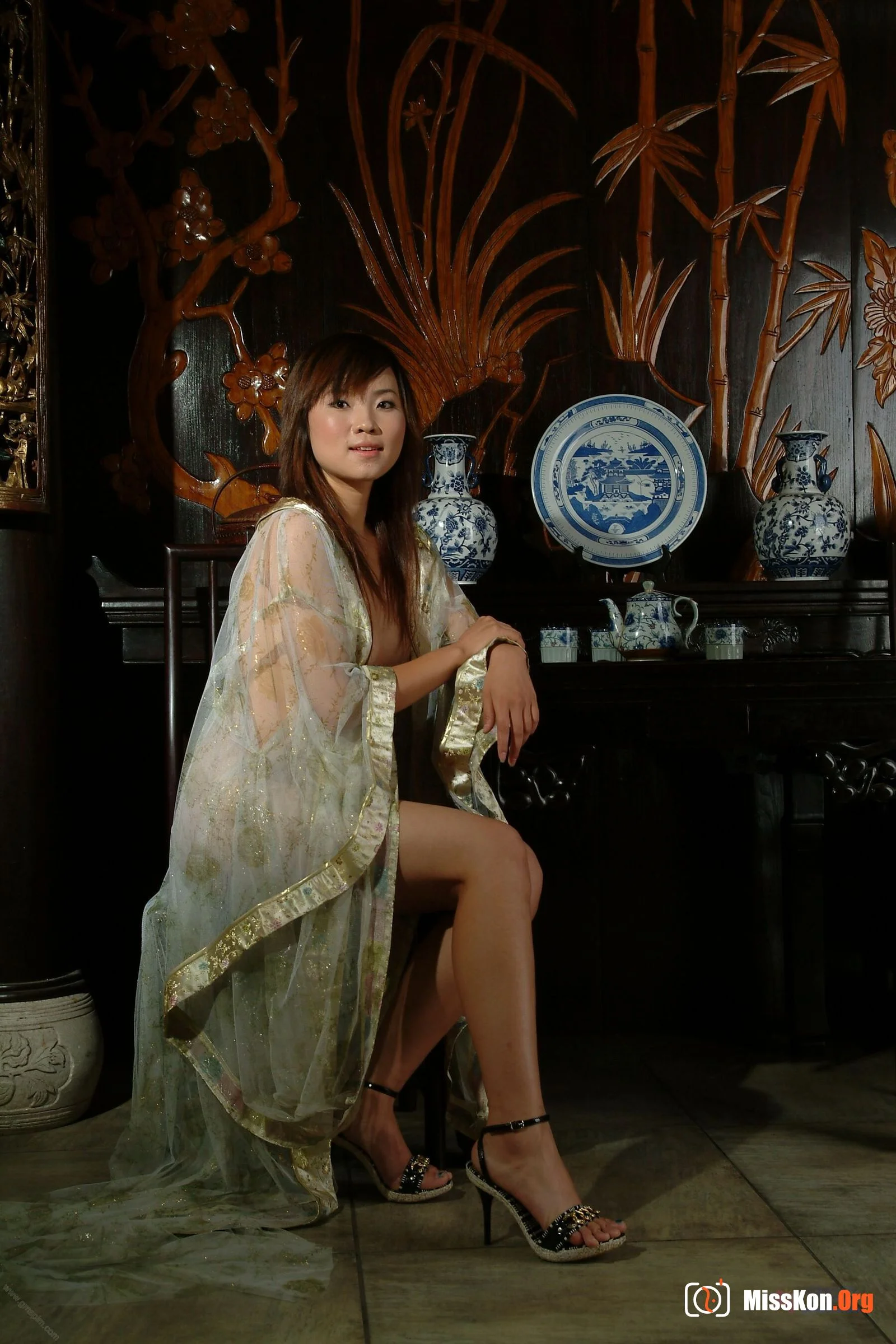 Nude photo set of Chinese model: Marlene (2007-09-26) - Photo 18