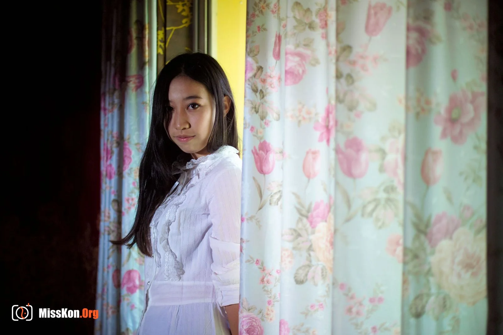 Nude photo set of Chinese model: Mayfair (2014-10-30) - Photo 6