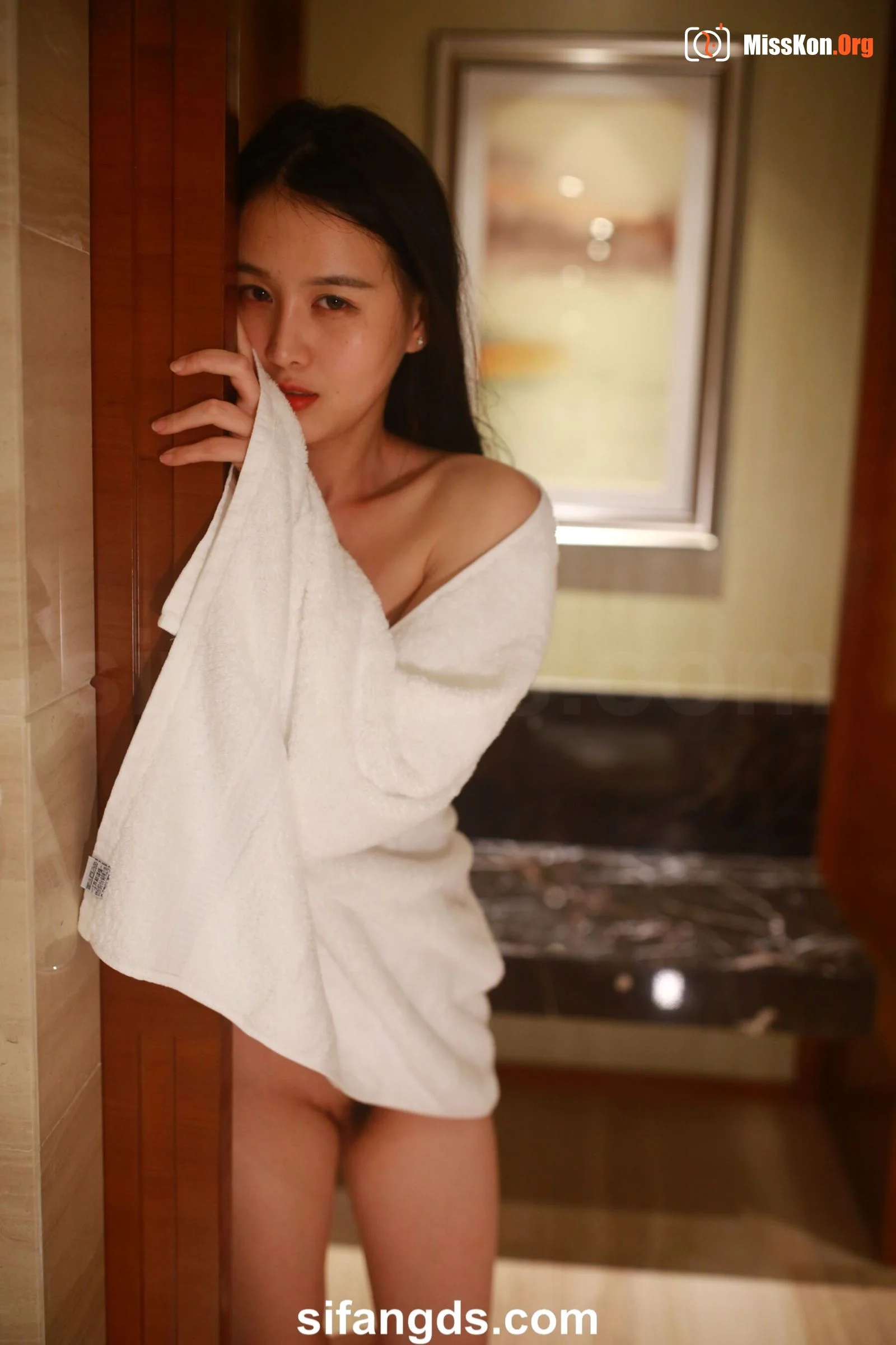 Nude photo set of Chinese model: Mei Ji (2018-05-24) - Photo 18