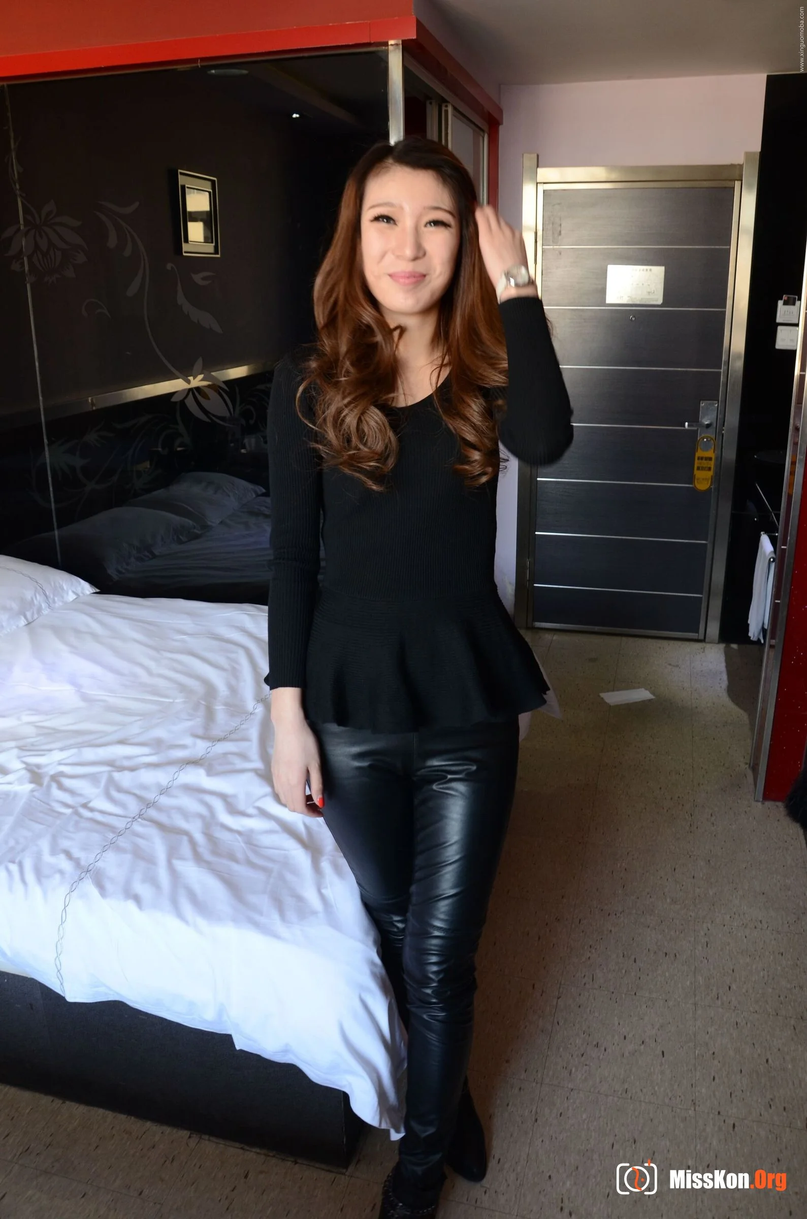 Nude photo set of Chinese model: Meihua (2015-01-16) - Photo 14