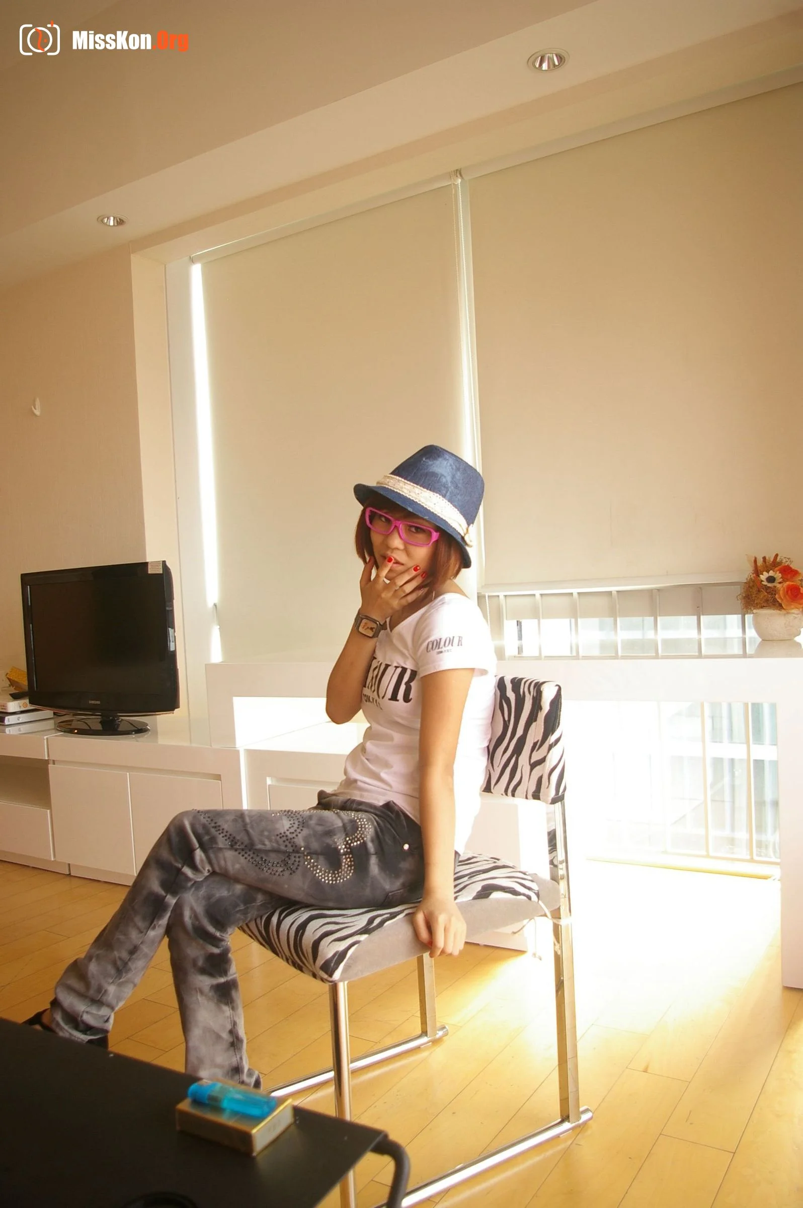 Nude photo set of Chinese model: Meimei (2011-08-25) - Photo 15