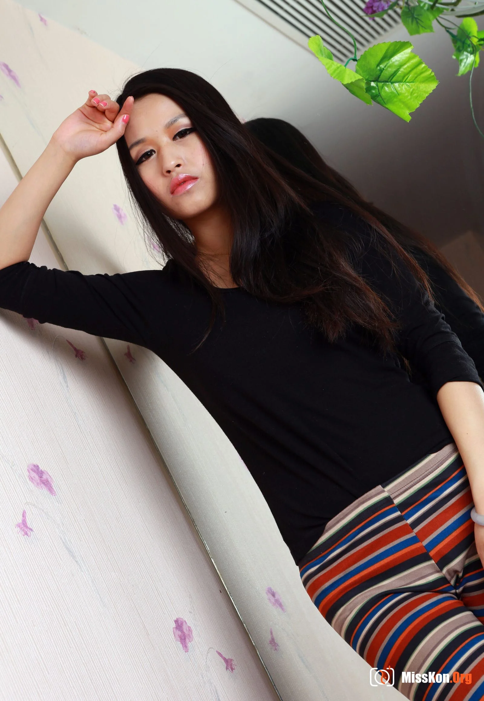 Nude photo set of Chinese model: Milin - Photo 12