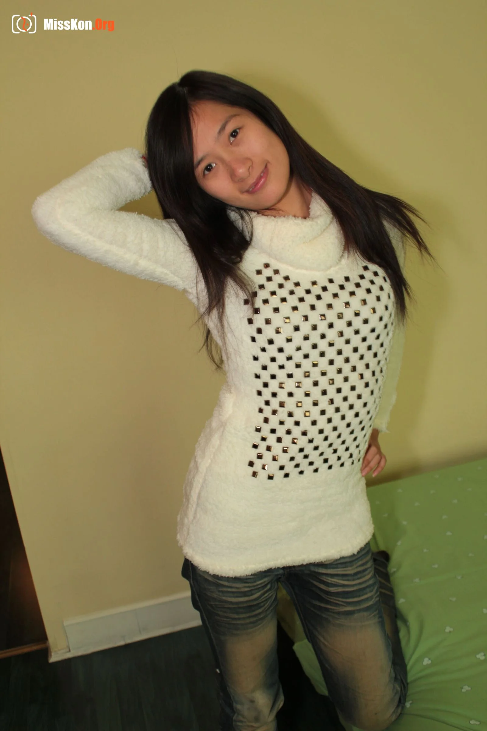 Nude photo set of Chinese model: Millet (2011-01-08) - Photo 10