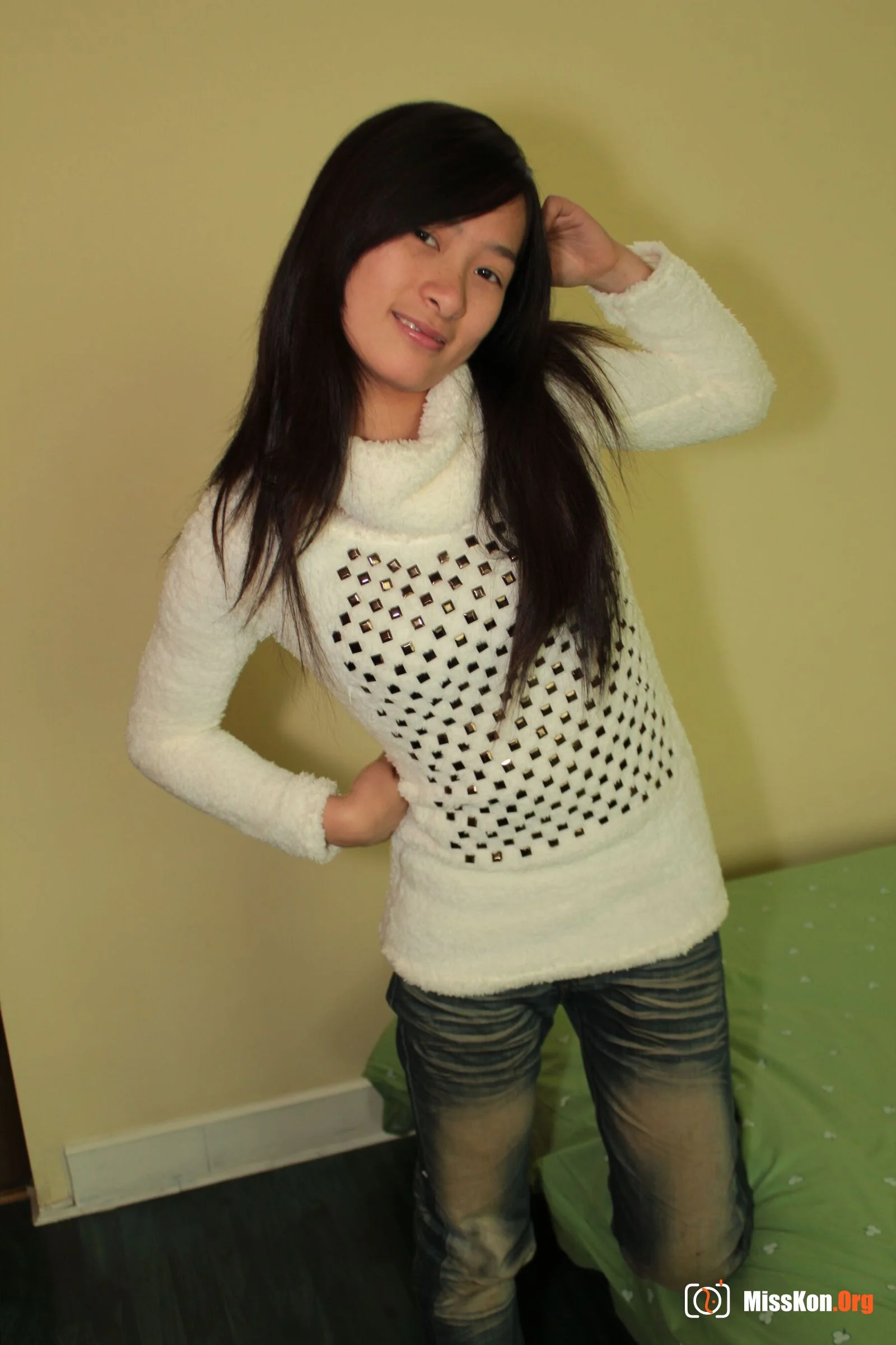 Nude photo set of Chinese model: Millet (2011-01-08) - Photo 11