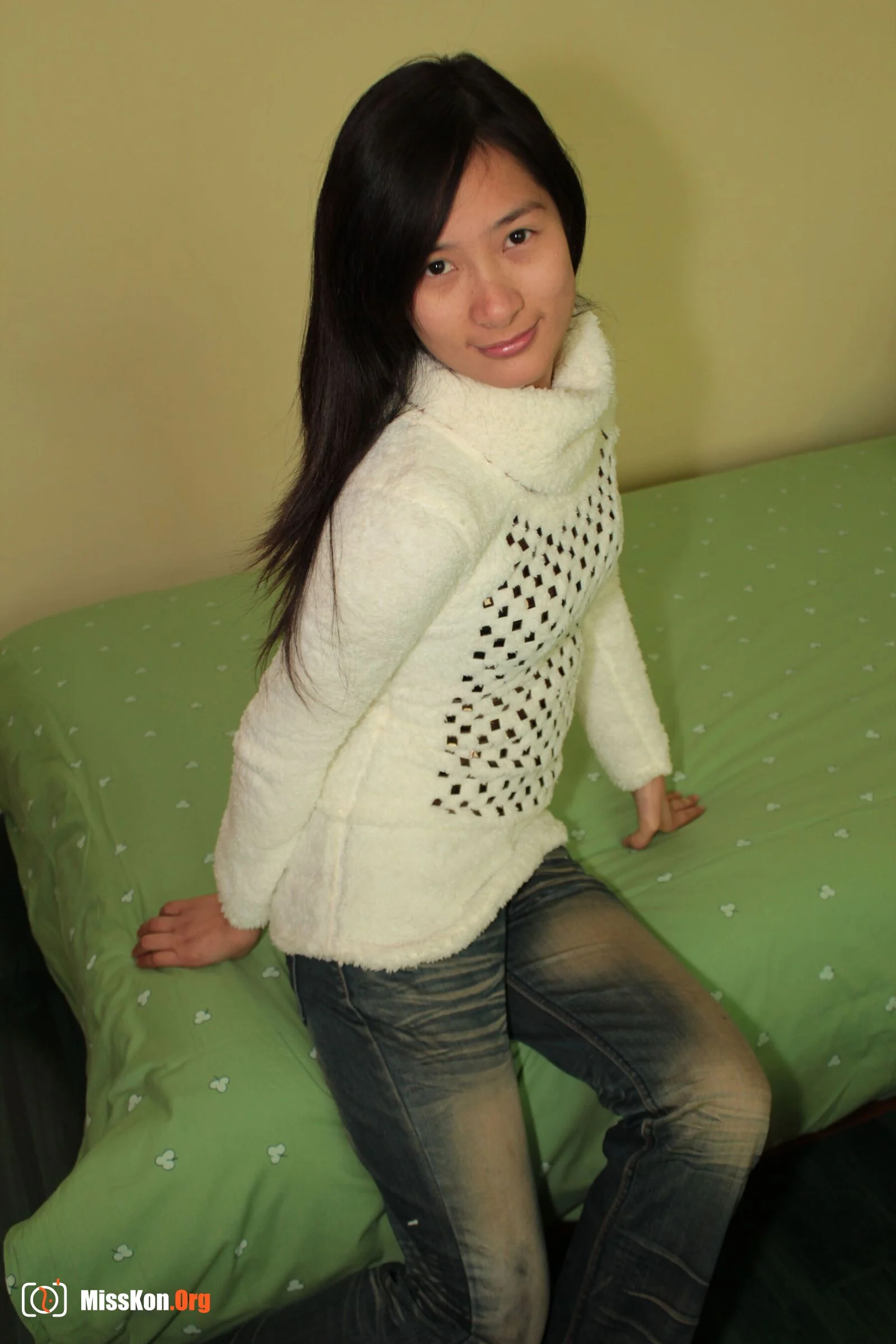 Nude photo set of Chinese model: Millet (2011-01-08) - Photo 6