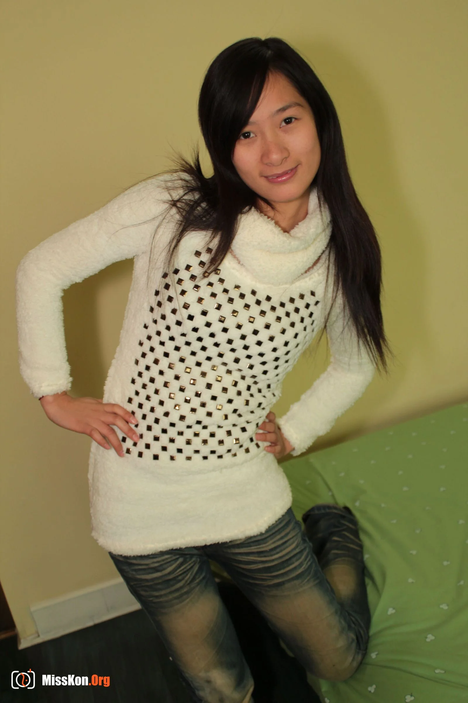 Nude photo set of Chinese model: Millet (2011-01-08) - Photo 9