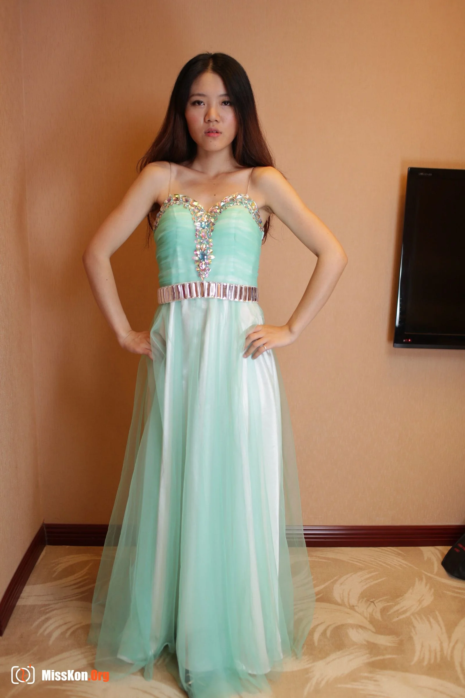 Nude photo set of Chinese model: Mimi - Photo 8
