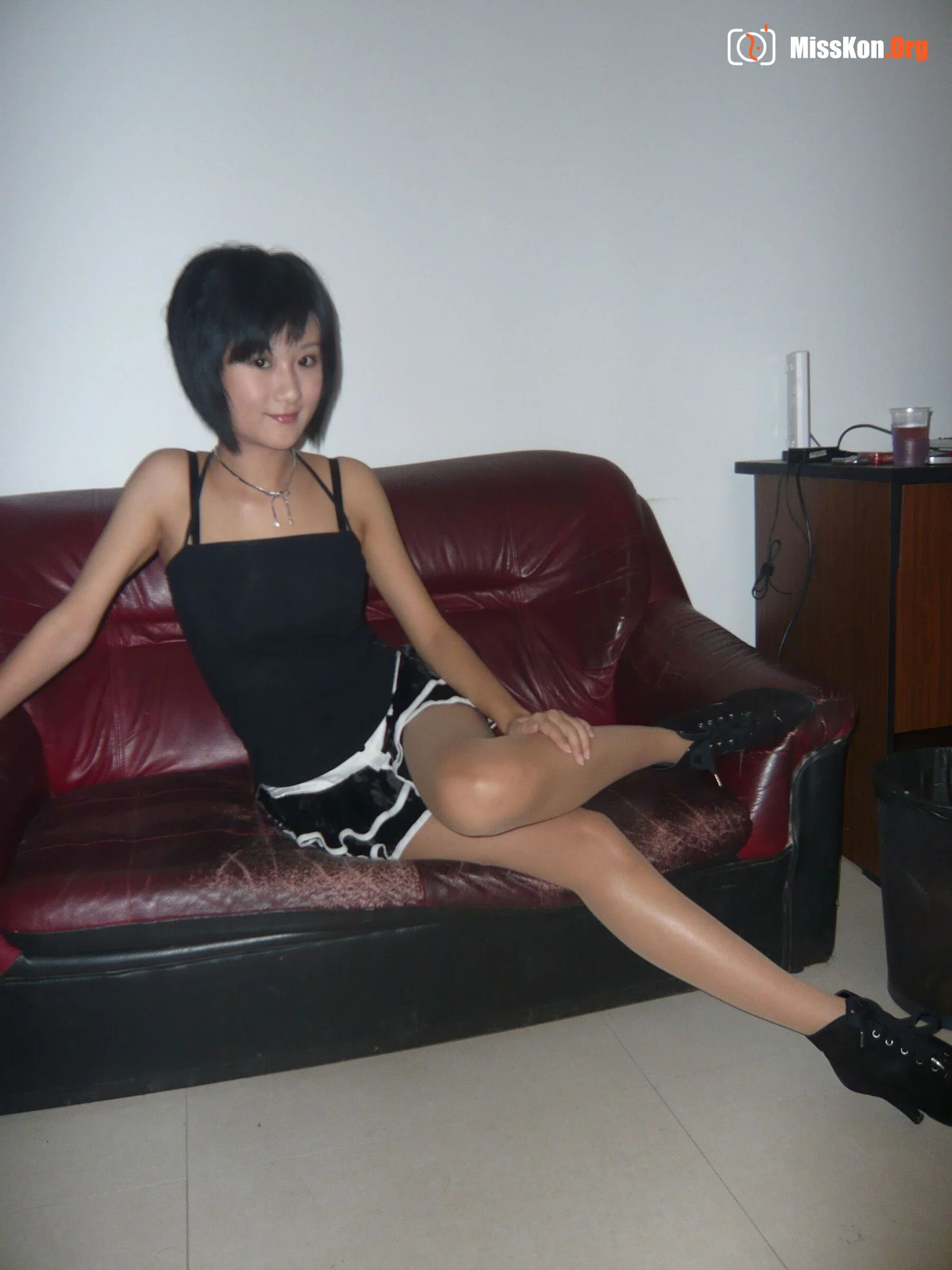 Nude photo set of Chinese model: Mina monster (2008-10-24) - Photo 6