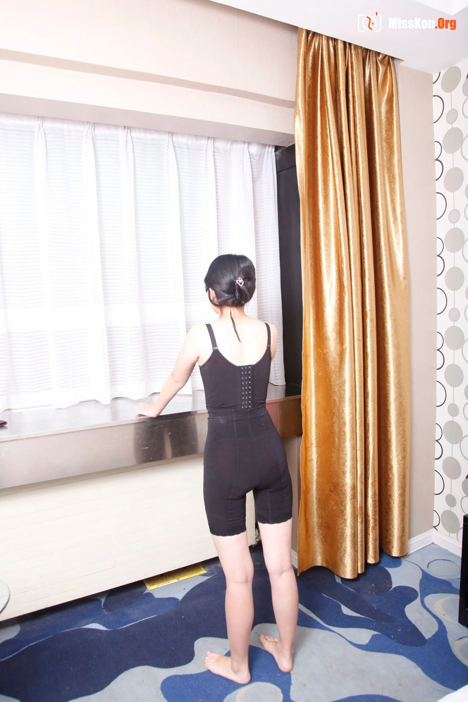 Nude photo set of Chinese model: Minibus (2013-10-20) - Photo 3