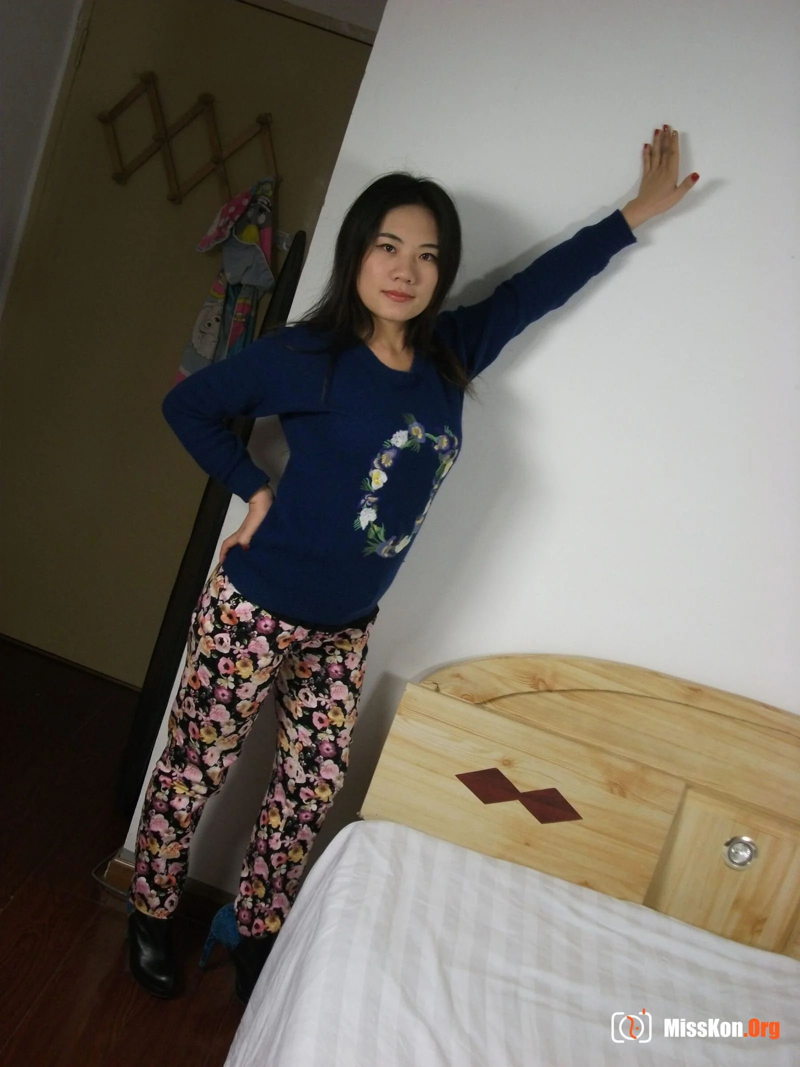 Nude photo set of Chinese model: Mo Yu (2013-10-29) - Photo 6