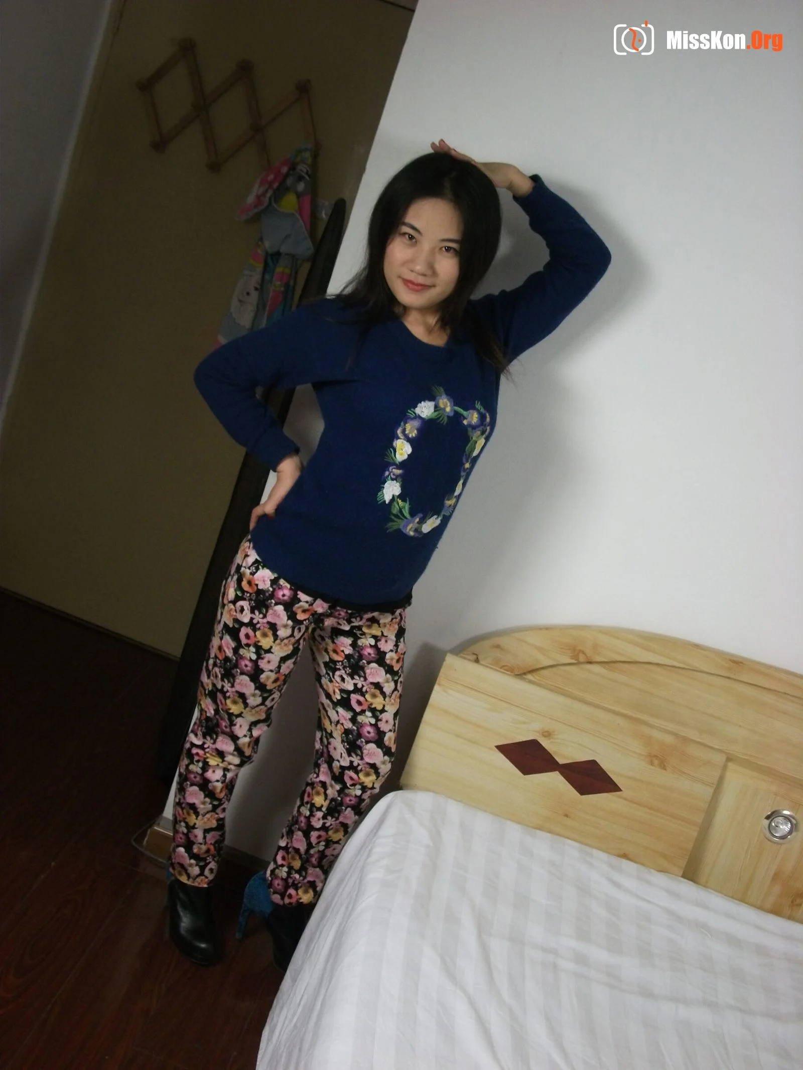 Nude photo set of Chinese model: Mo Yu (2013-10-29) - Photo 7