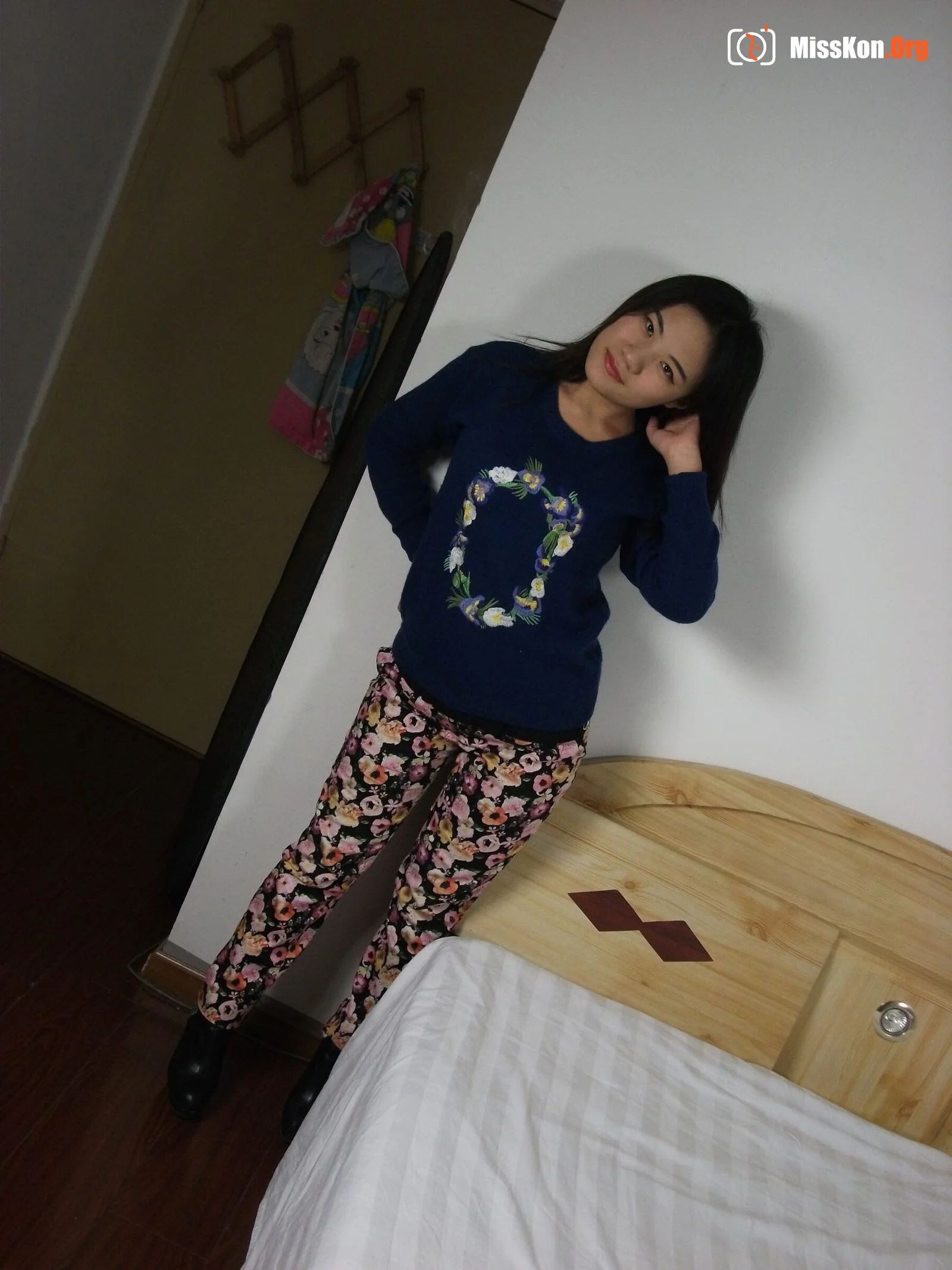 Nude photo set of Chinese model: Mo Yu (2013-10-29) - Photo 9