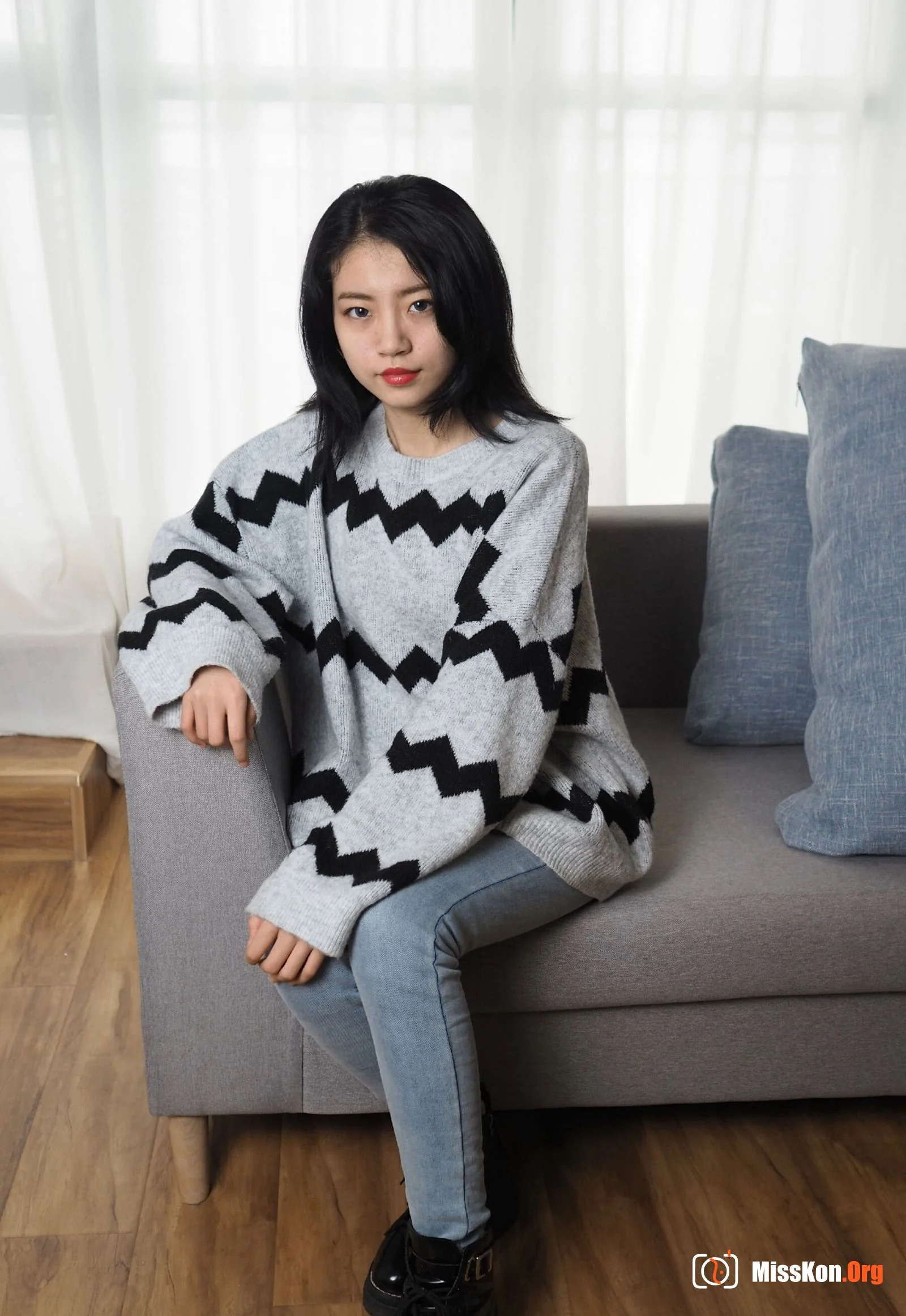Nude photo set of Chinese model: Morning morning (2020-04-19) - Photo 16