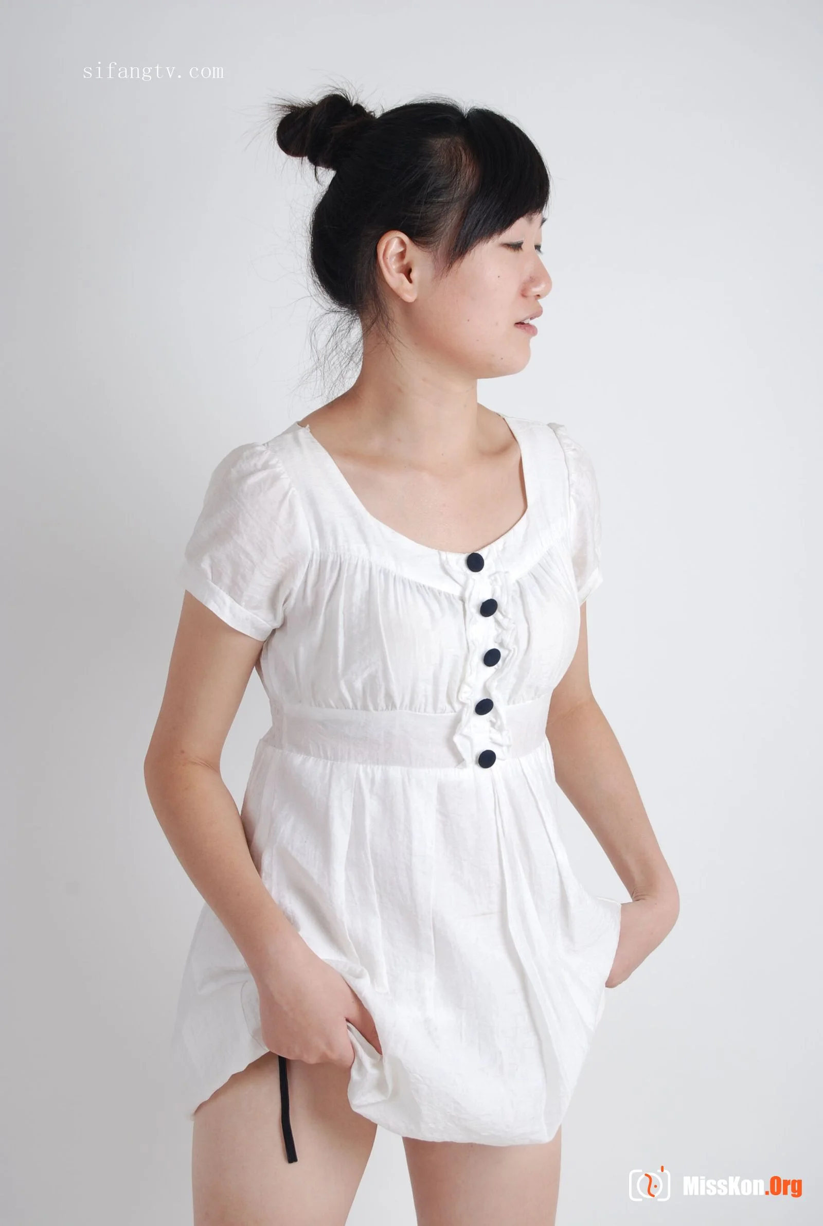 Nude photo set of Chinese model: Moss - Photo 2