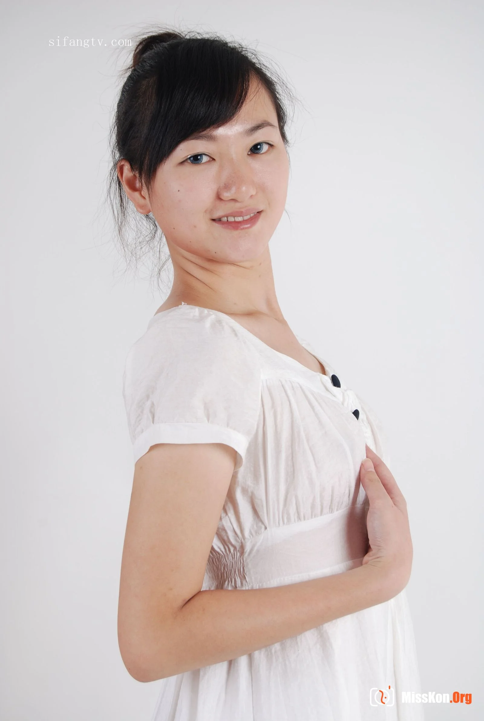 Nude photo set of Chinese model: Moss - Photo 8