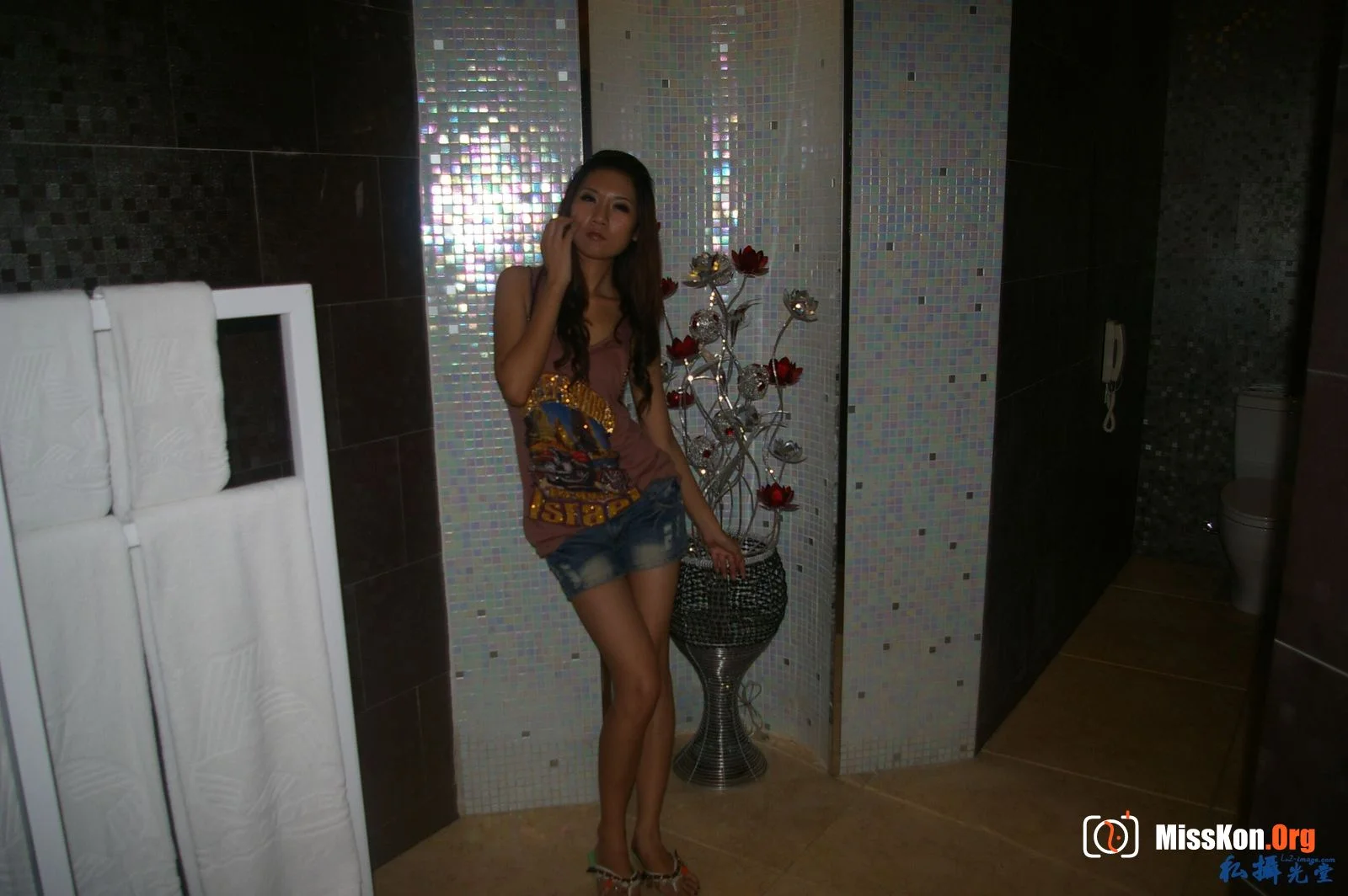 Nude photo set of Chinese model: Mu Qing (2011-07-24) - Photo 13