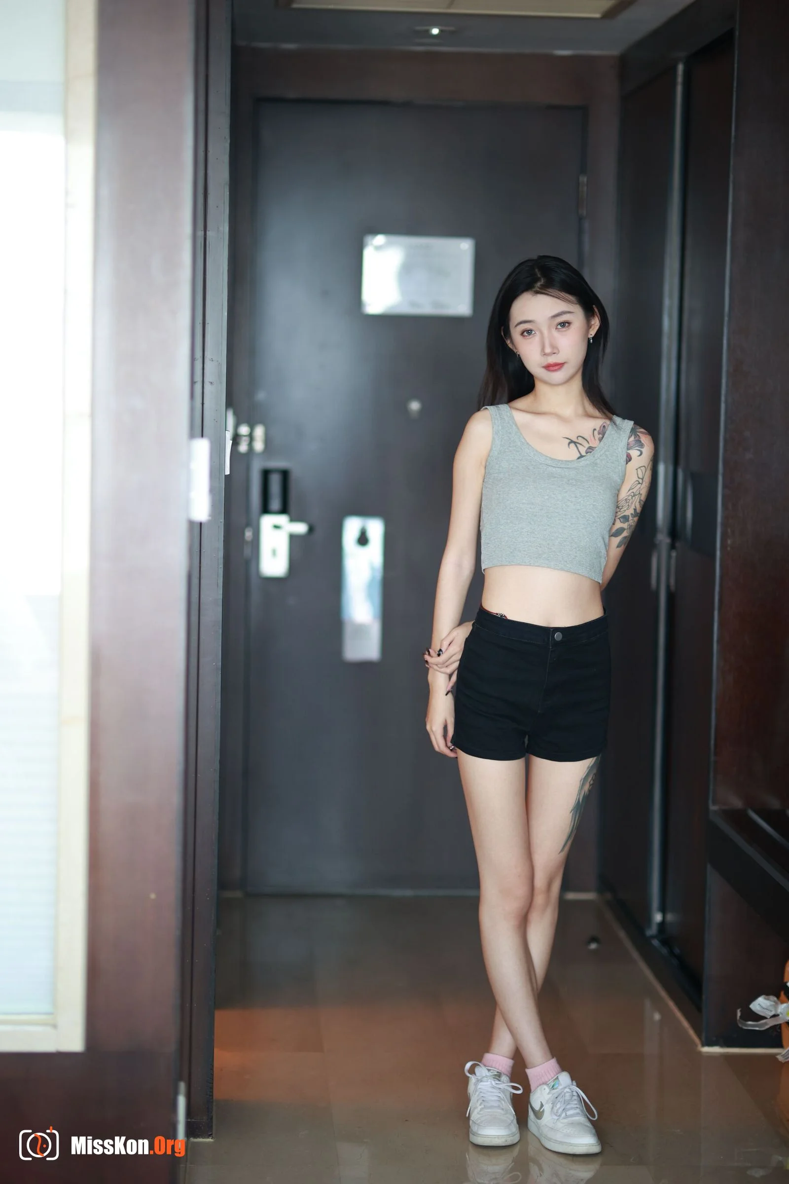 Nude photo set of Chinese model: Nian Nian (2023-07-16) - Photo 17