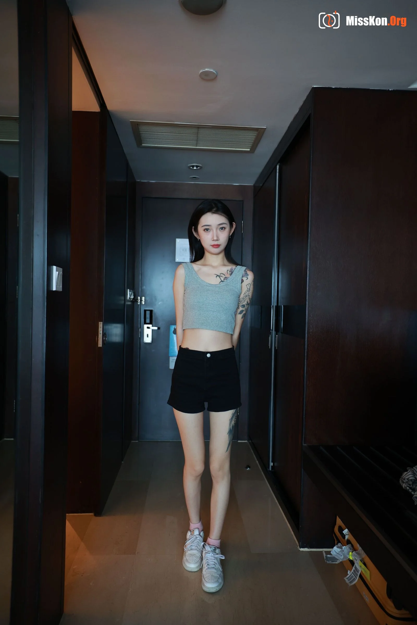 Nude photo set of Chinese model: Nian Nian (2023-07-16) - Photo 4