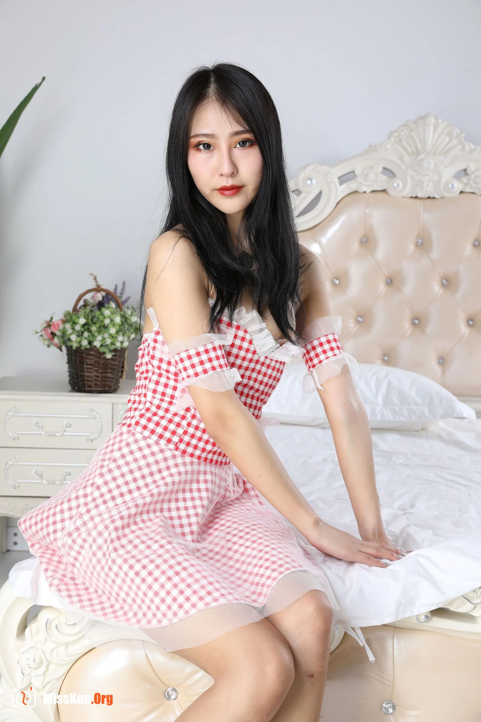Nude photo set of Chinese model: Nomin (2020-06-09) - Photo 3