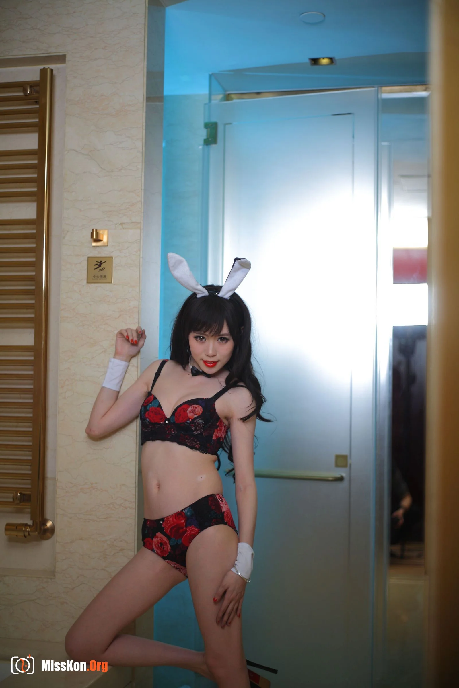 Nude photo set of Chinese model: Obviously (2015-01-22) - Photo 9