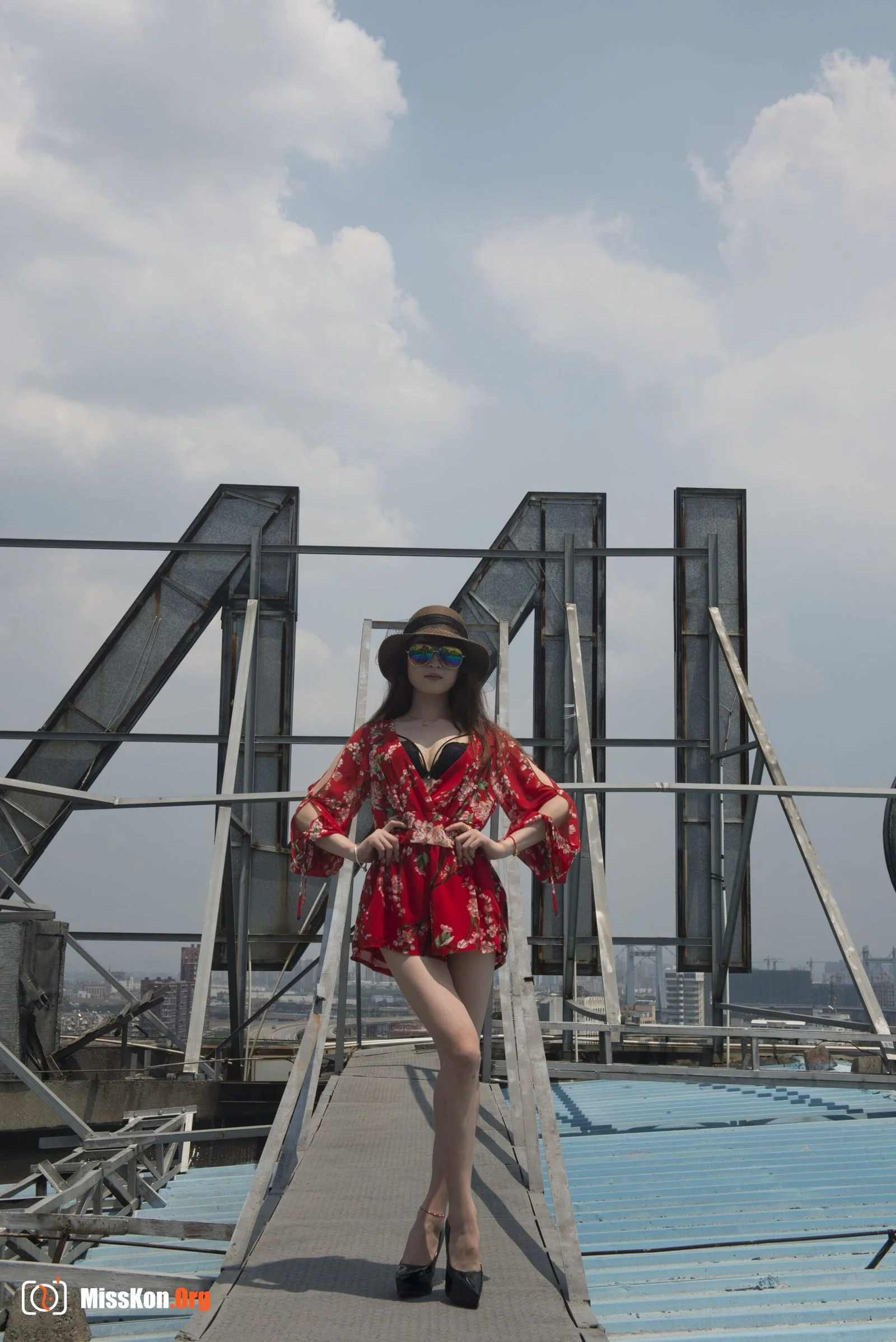 Nude photo set of Chinese model: Ouyang Bi (2015-08-01) - Photo 5