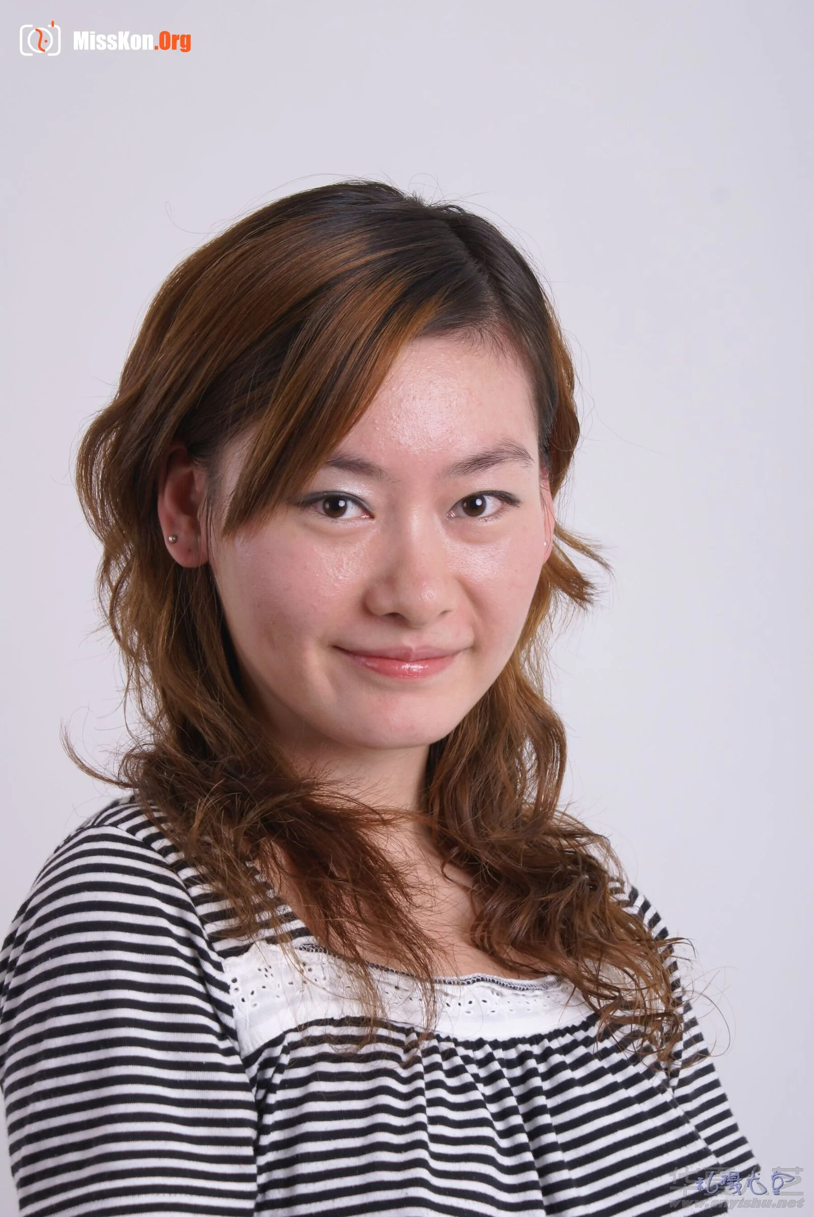 Nude photo set of Chinese model: Ouyang Panpan (2010-04-03) - Photo 5