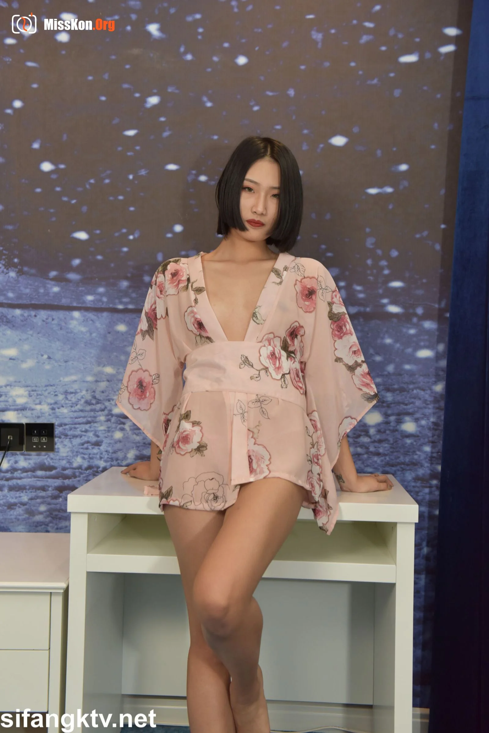 Nude photo set of Chinese model: Pei Ruixuan (2018-12-13) - Photo 14