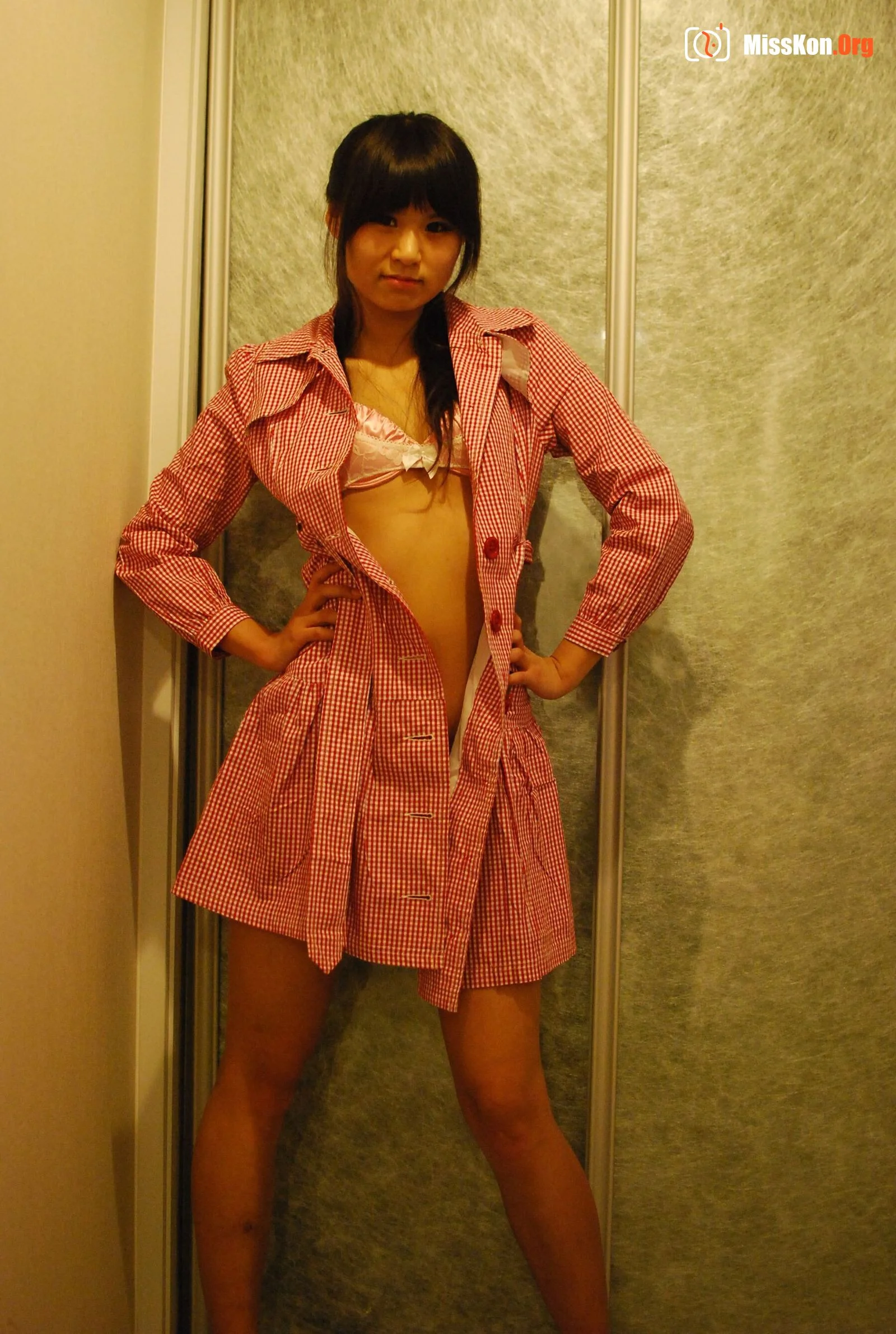 Nude photo set of Chinese model: Perfect (2010-04-13) - Photo 19