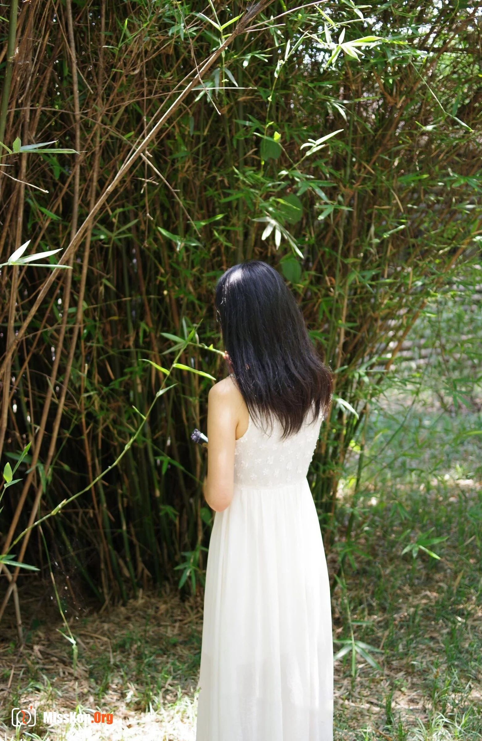 Nude photo set of Chinese model: Plus one (2017-06-25) - Photo 15