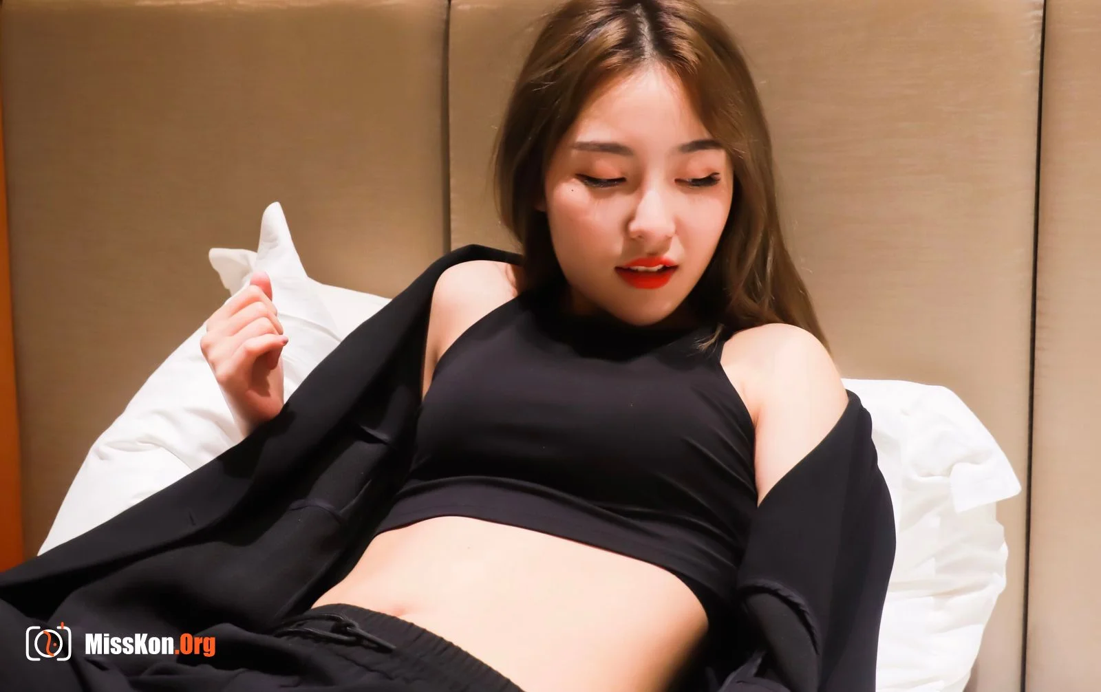 Nude photo set of Chinese model: Pure - Photo 16