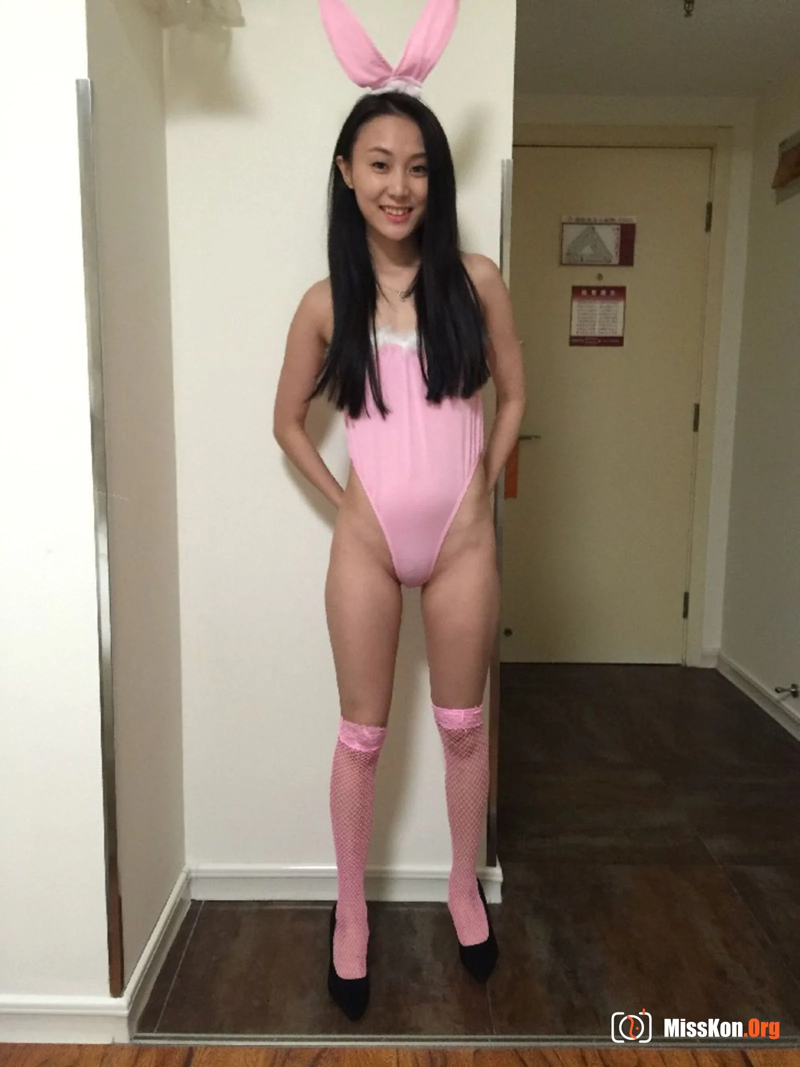 Nude photo set of Chinese model: Qing Yan (2016-09-03) - Photo 4