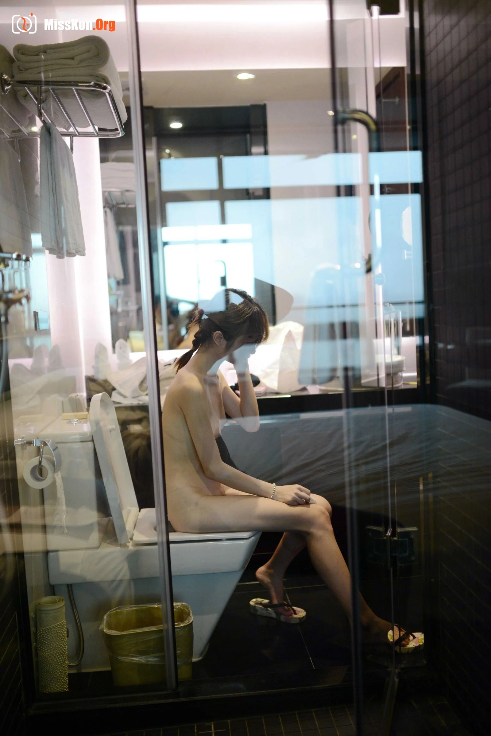 Nude photo set of Chinese model: Qiulin (2015-07-31) - Photo 2