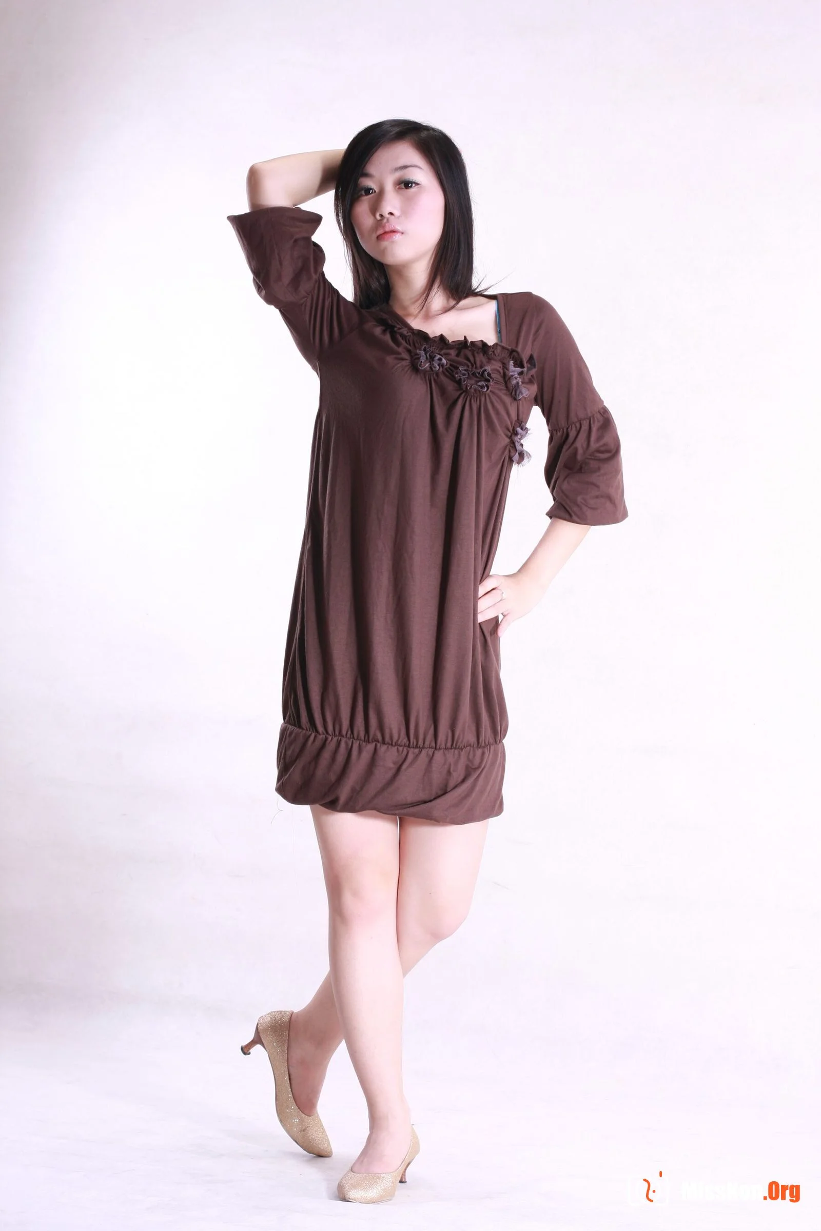 Nude photo set of Chinese model: Qu Qi (2007-12-12) - Photo 11