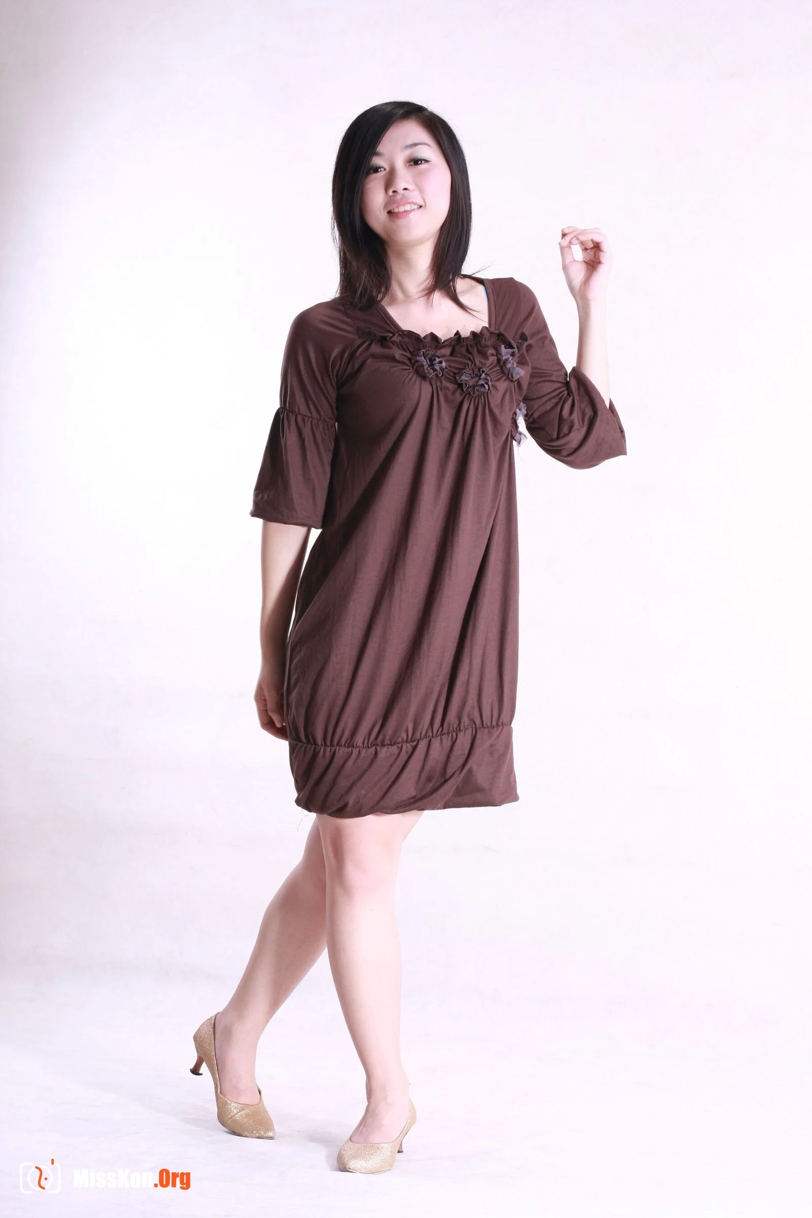 Nude photo set of Chinese model: Qu Qi (2007-12-12) - Photo 17