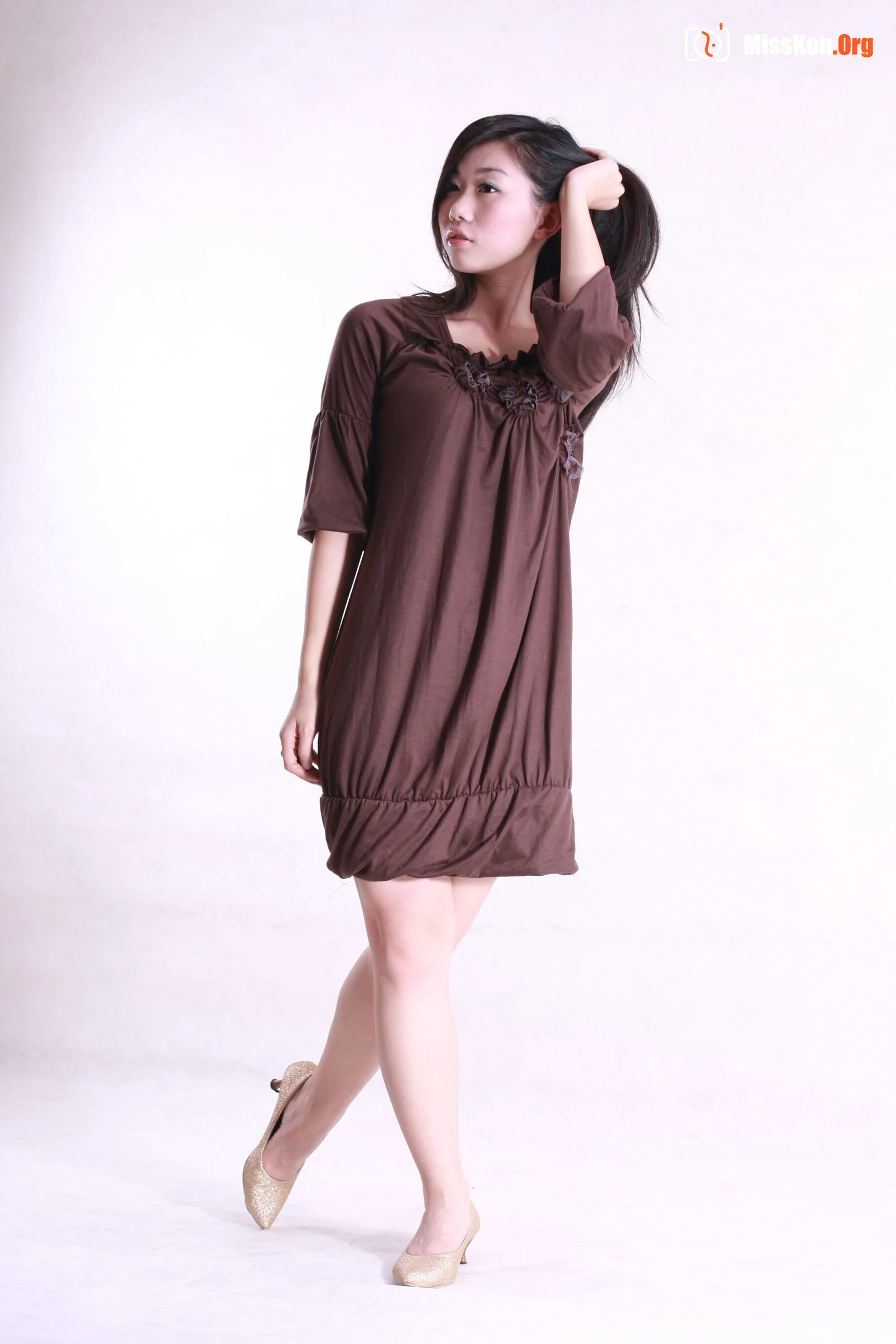 Nude photo set of Chinese model: Qu Qi (2007-12-12) - Photo 18